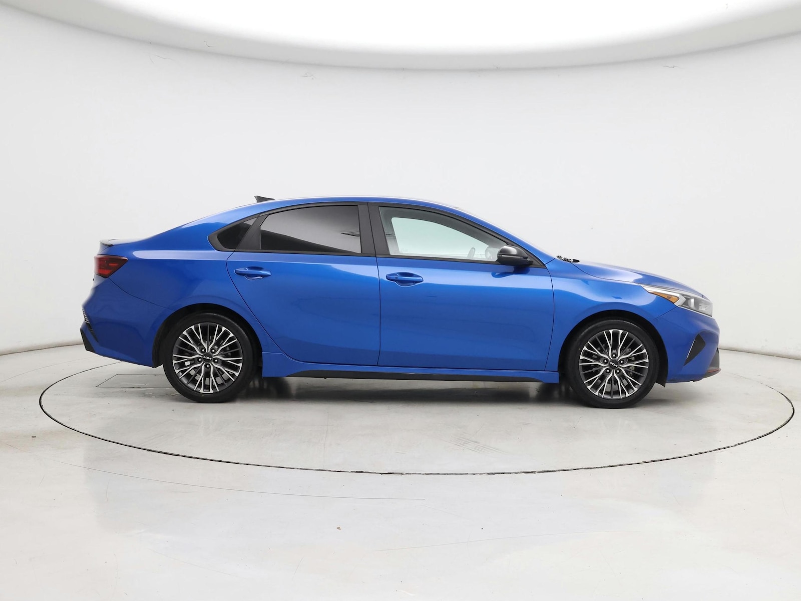 2022 Kia FORTE GT-Line - Photo 8