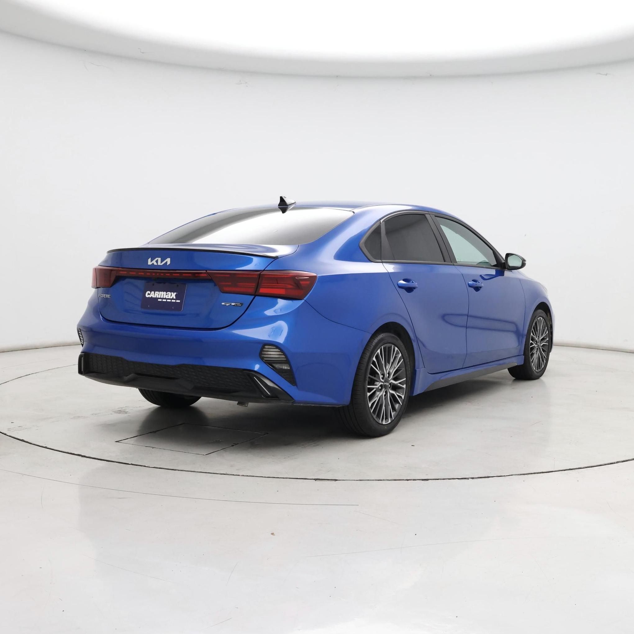 Thumbnail: 2022 Kia Forte - 8