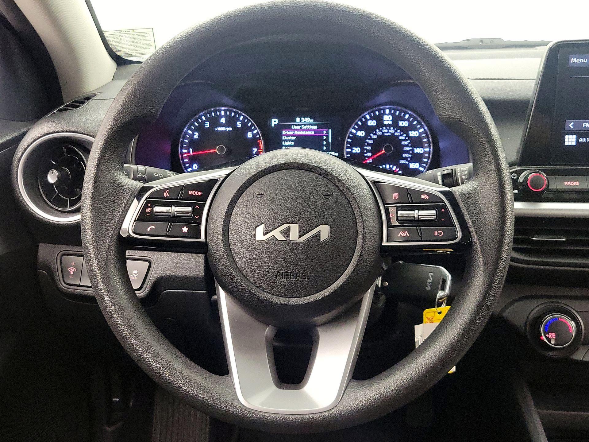 Thumbnail: 2024 Kia Forte - 10