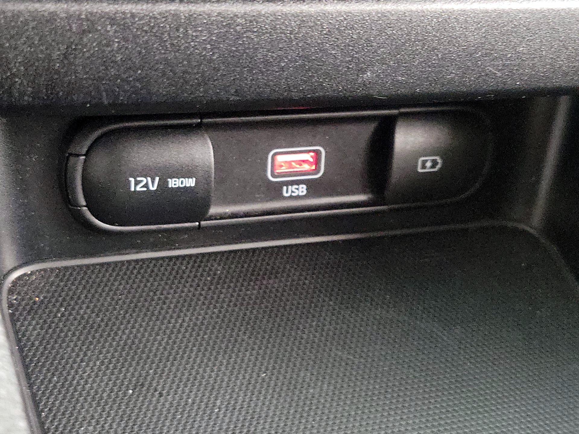 Thumbnail: 2024 Kia Forte - 18