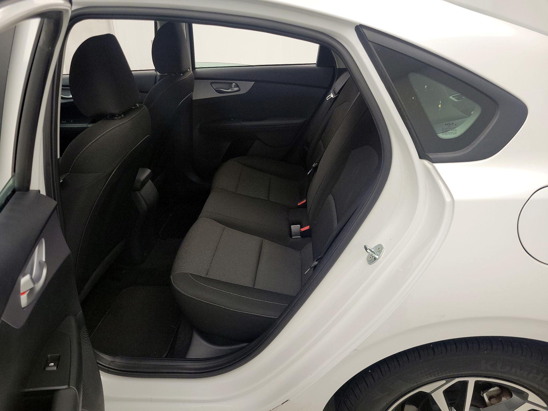 Thumbnail: 2024 Kia Forte - 19