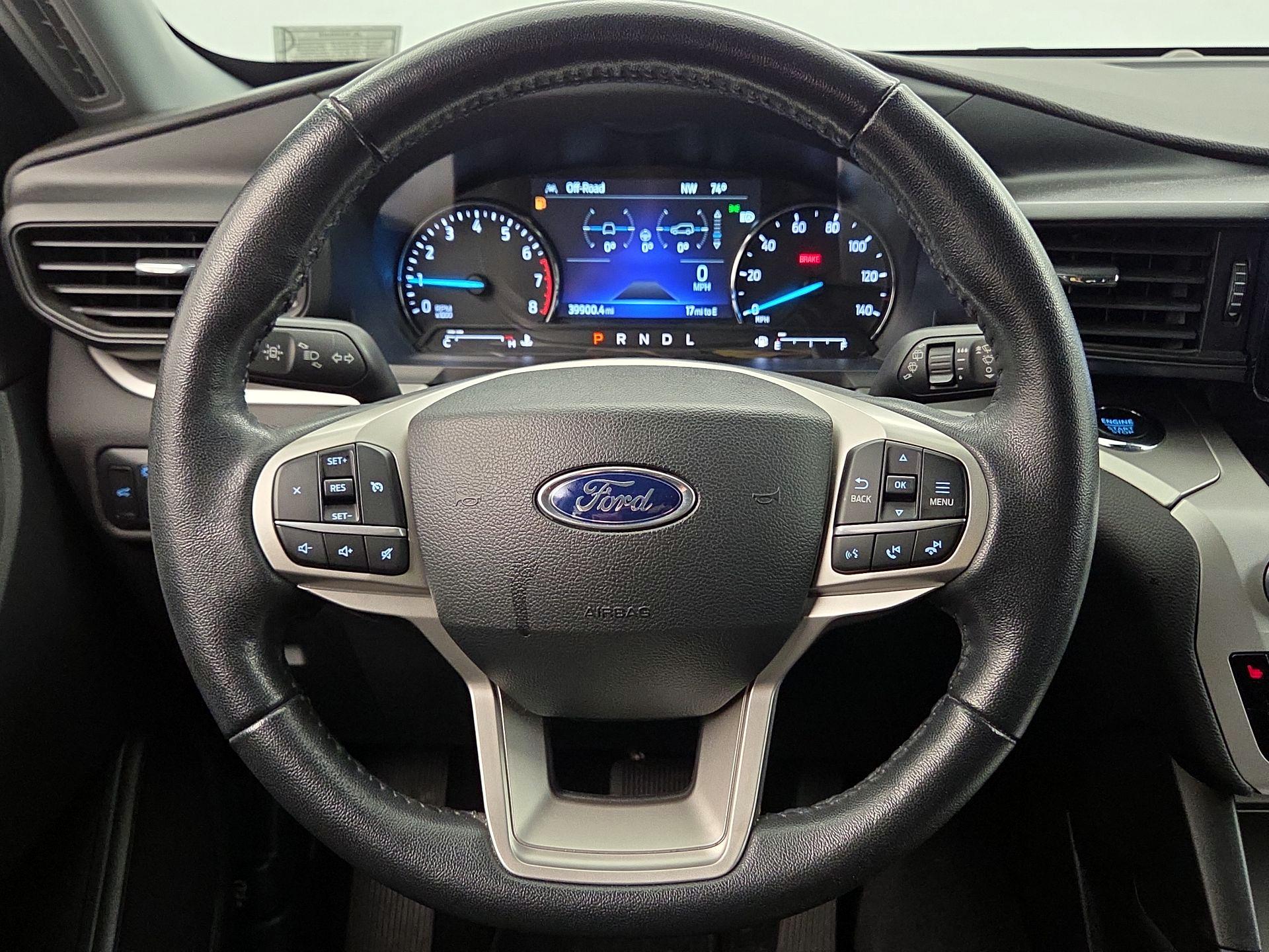 Thumbnail: 2022 Ford Explorer - 10