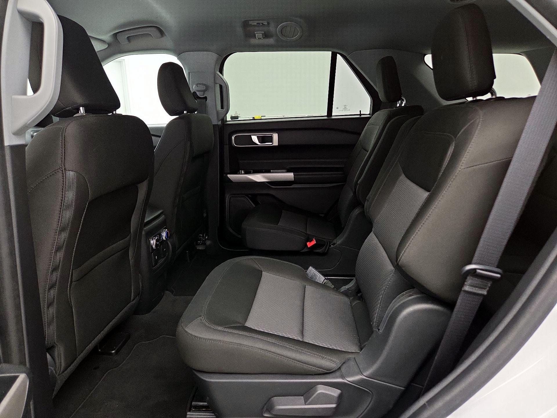 Thumbnail: 2022 Ford Explorer - 19