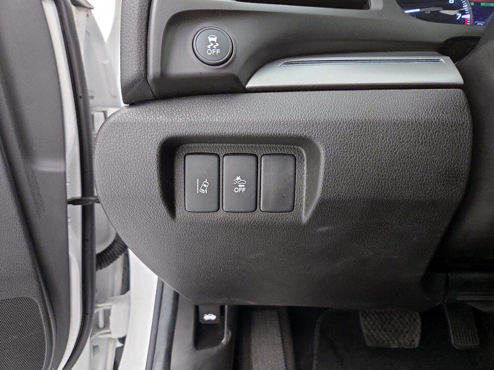 Thumbnail: 2021 Acura ILX - 13