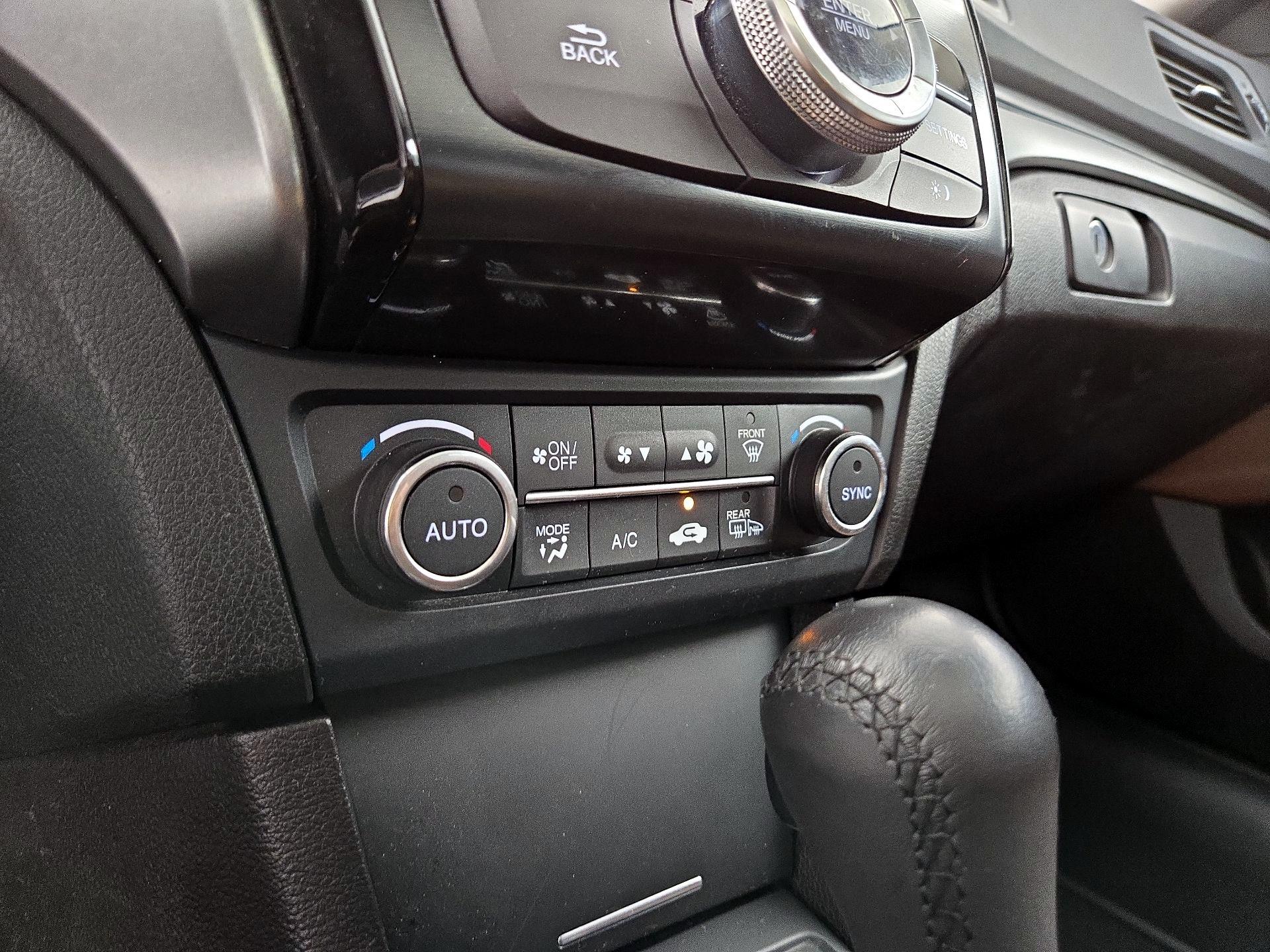 Thumbnail: 2021 Acura ILX - 16