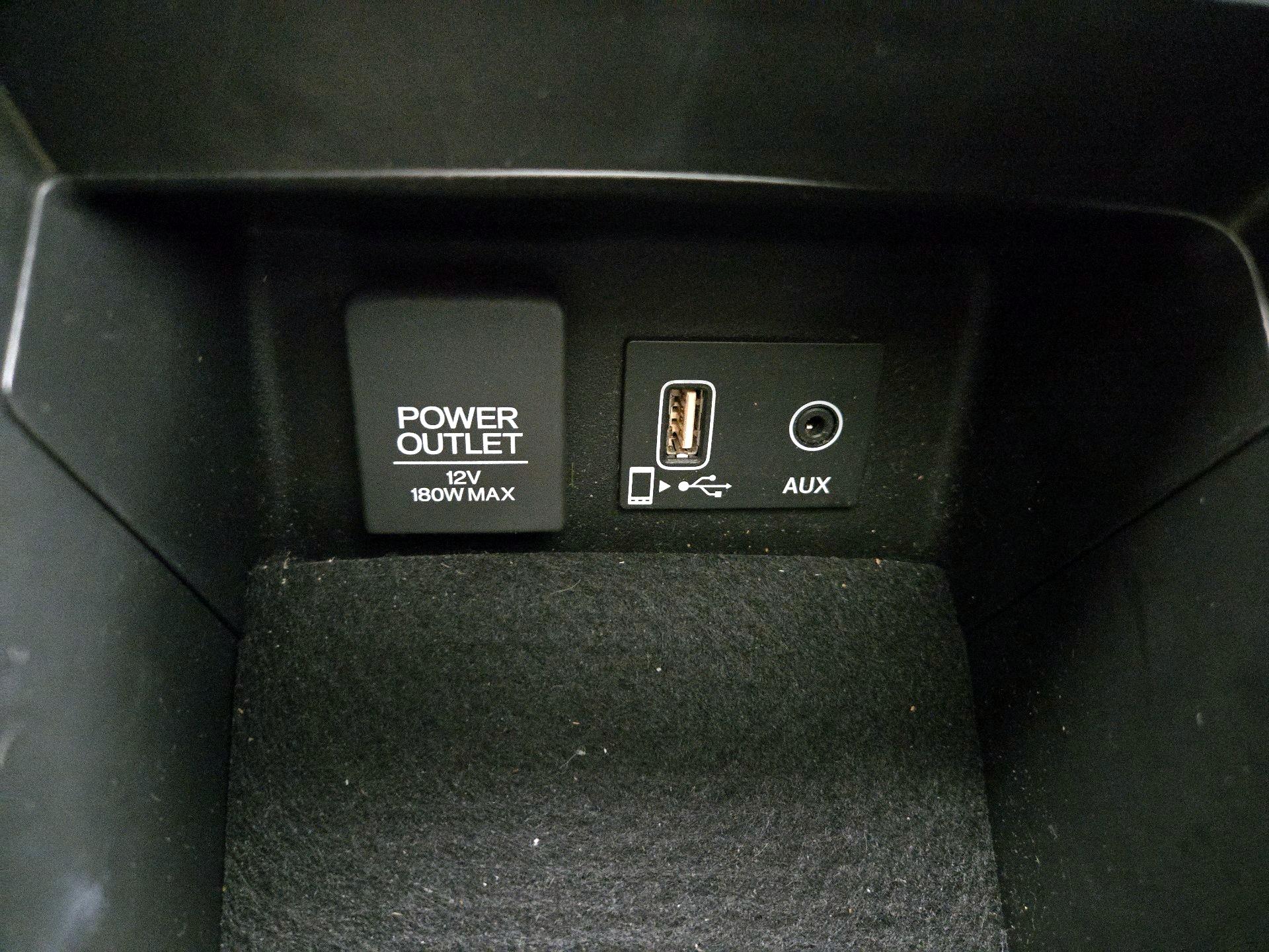 Thumbnail: 2021 Acura ILX - 18