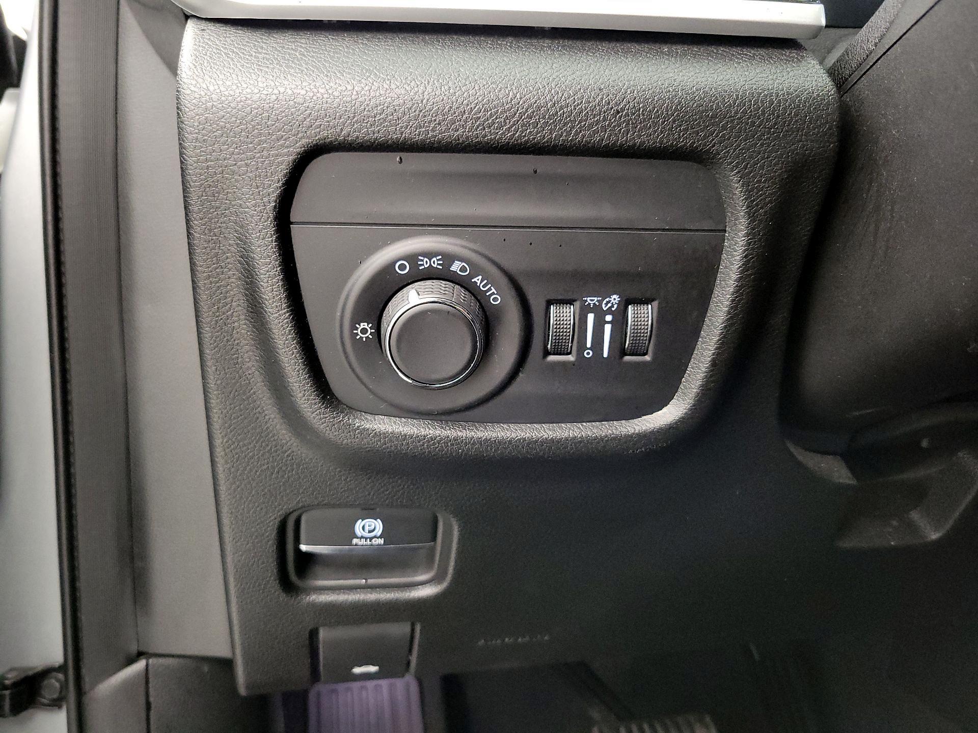 Thumbnail: 2023 Jeep Grand Cherokee - 13