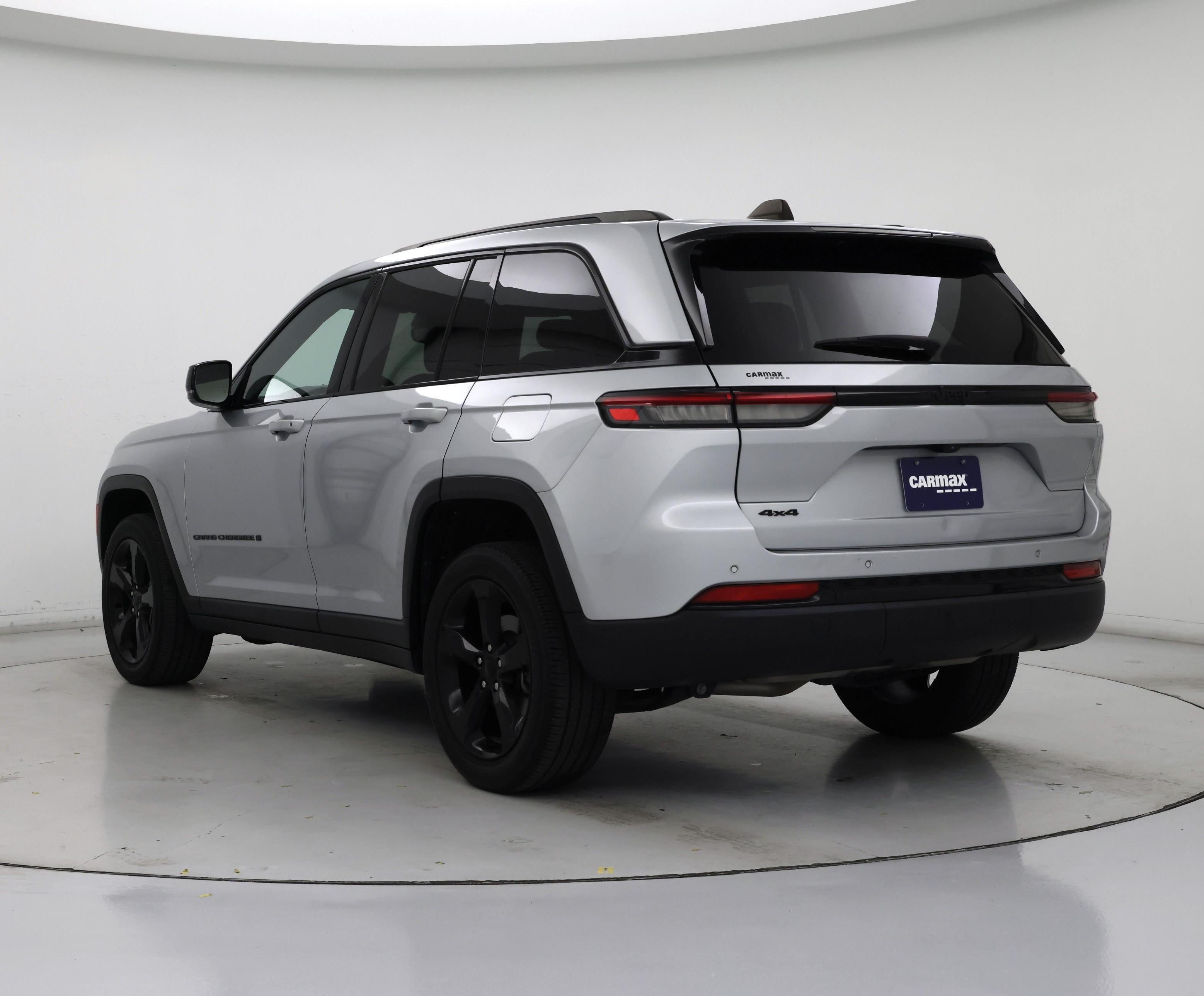 Thumbnail: 2023 Jeep Grand Cherokee - 2