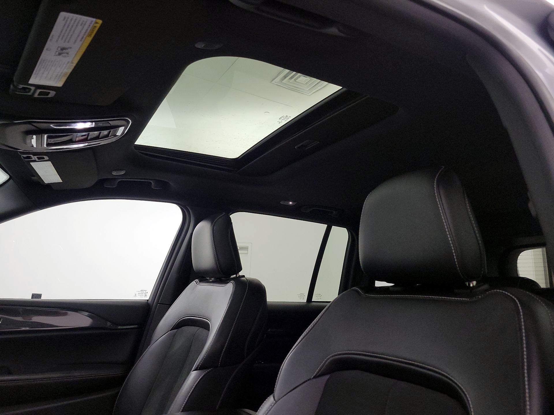 Thumbnail: 2023 Jeep Grand Cherokee - 19