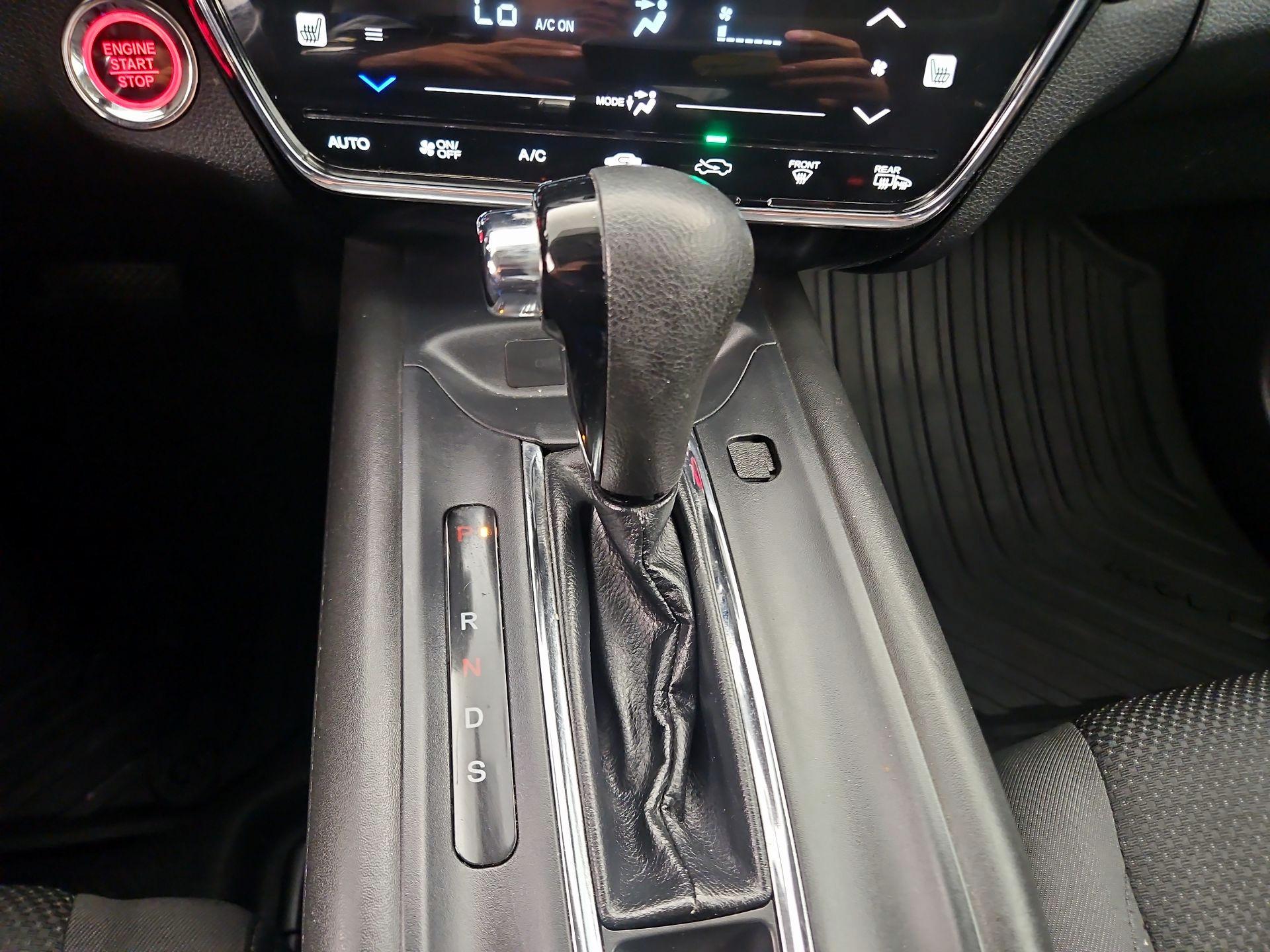 Thumbnail: 2021 Honda HR-V - 17