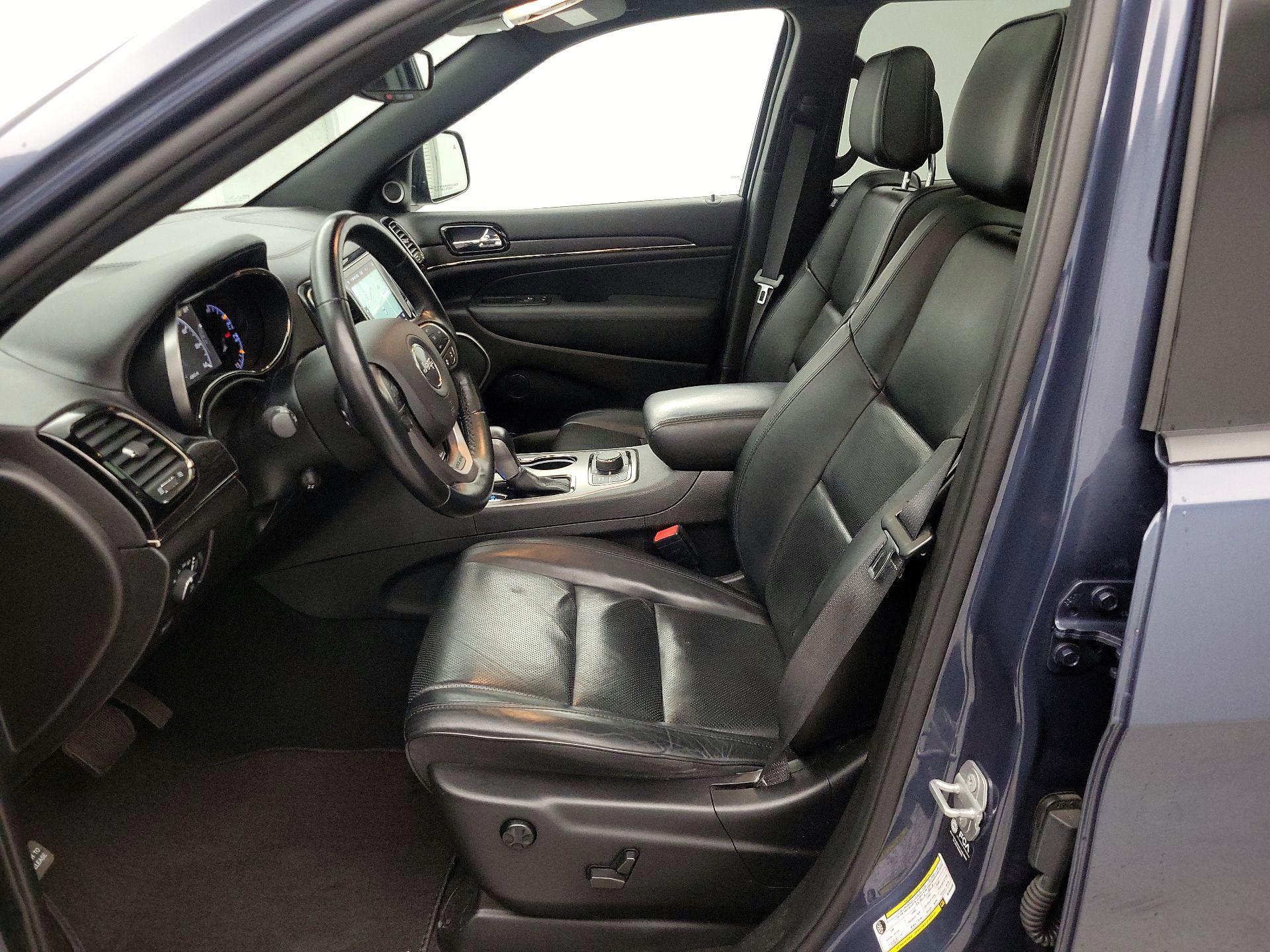 Thumbnail: 2021 Jeep Grand Cherokee - 11