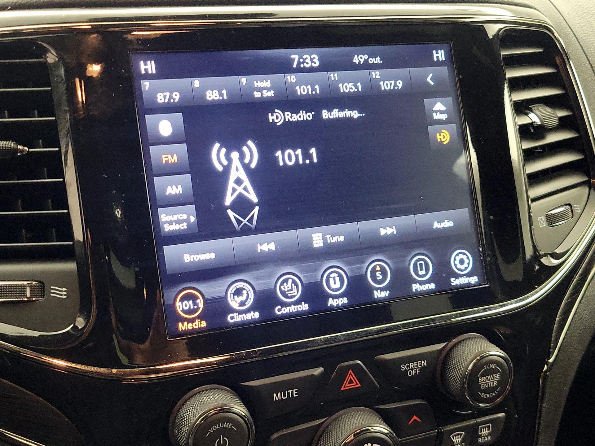 Thumbnail: 2021 Jeep Grand Cherokee - 16