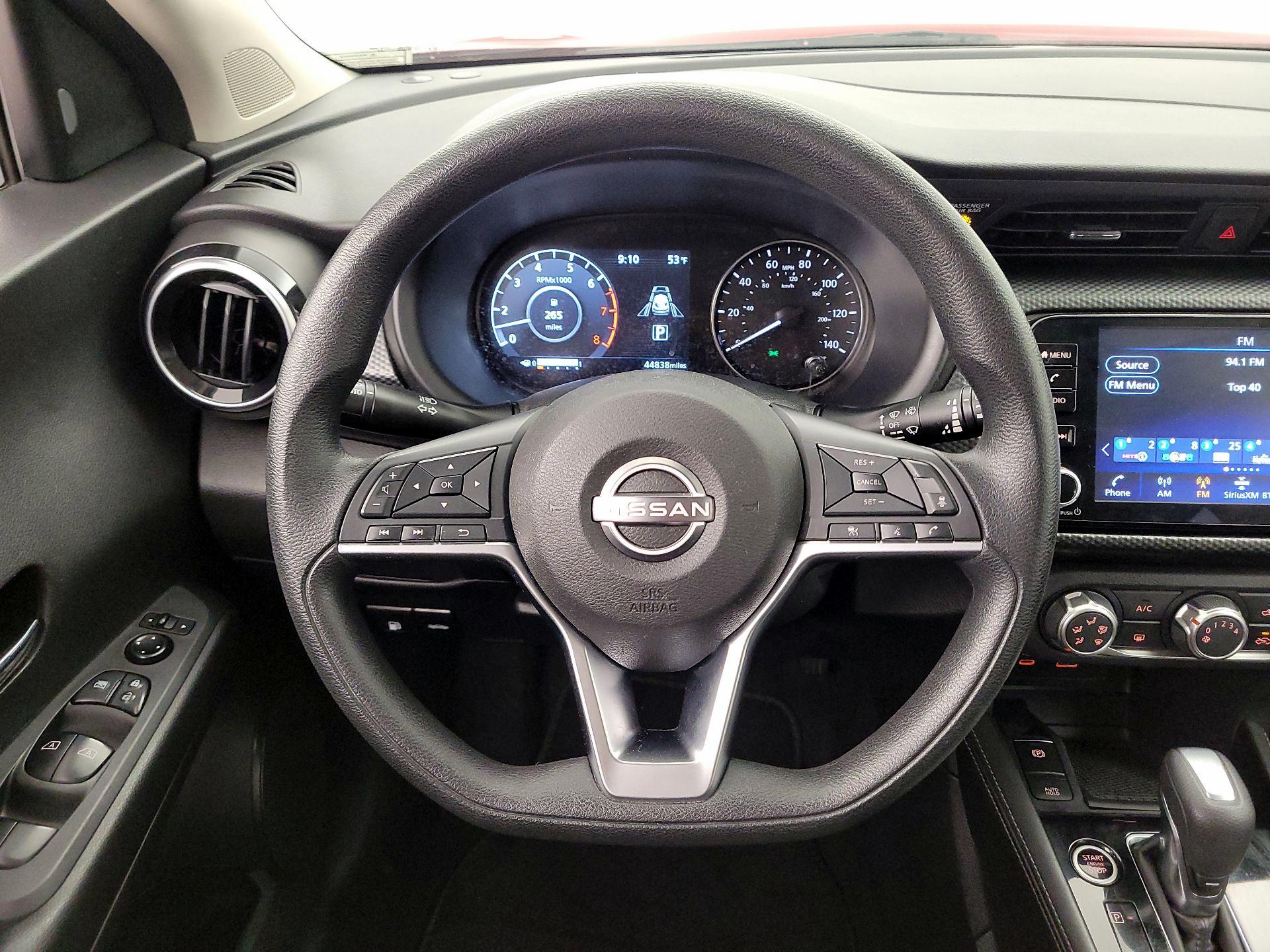 Thumbnail: 2023 Nissan Kicks - 10