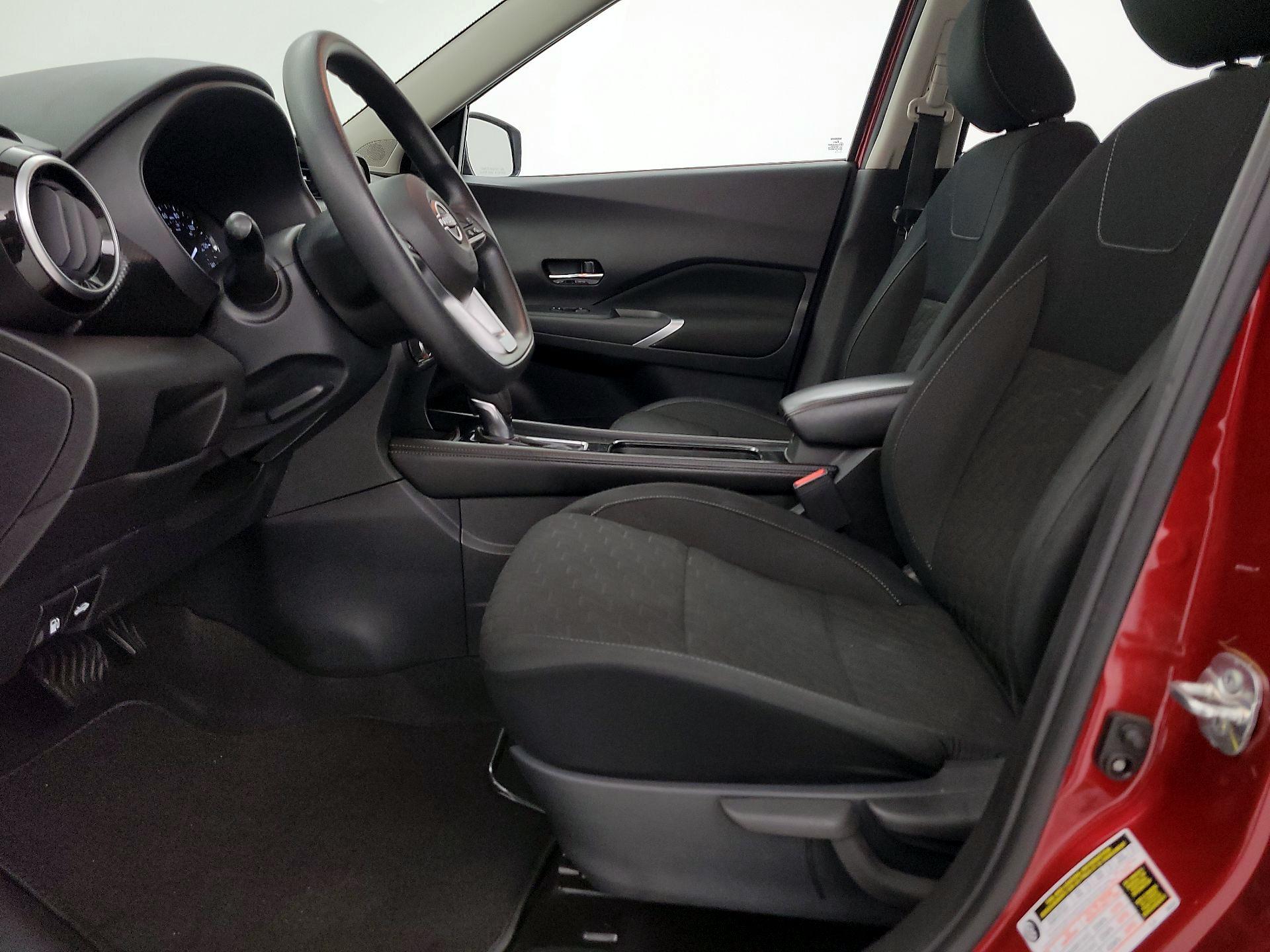 Thumbnail: 2023 Nissan Kicks - 11