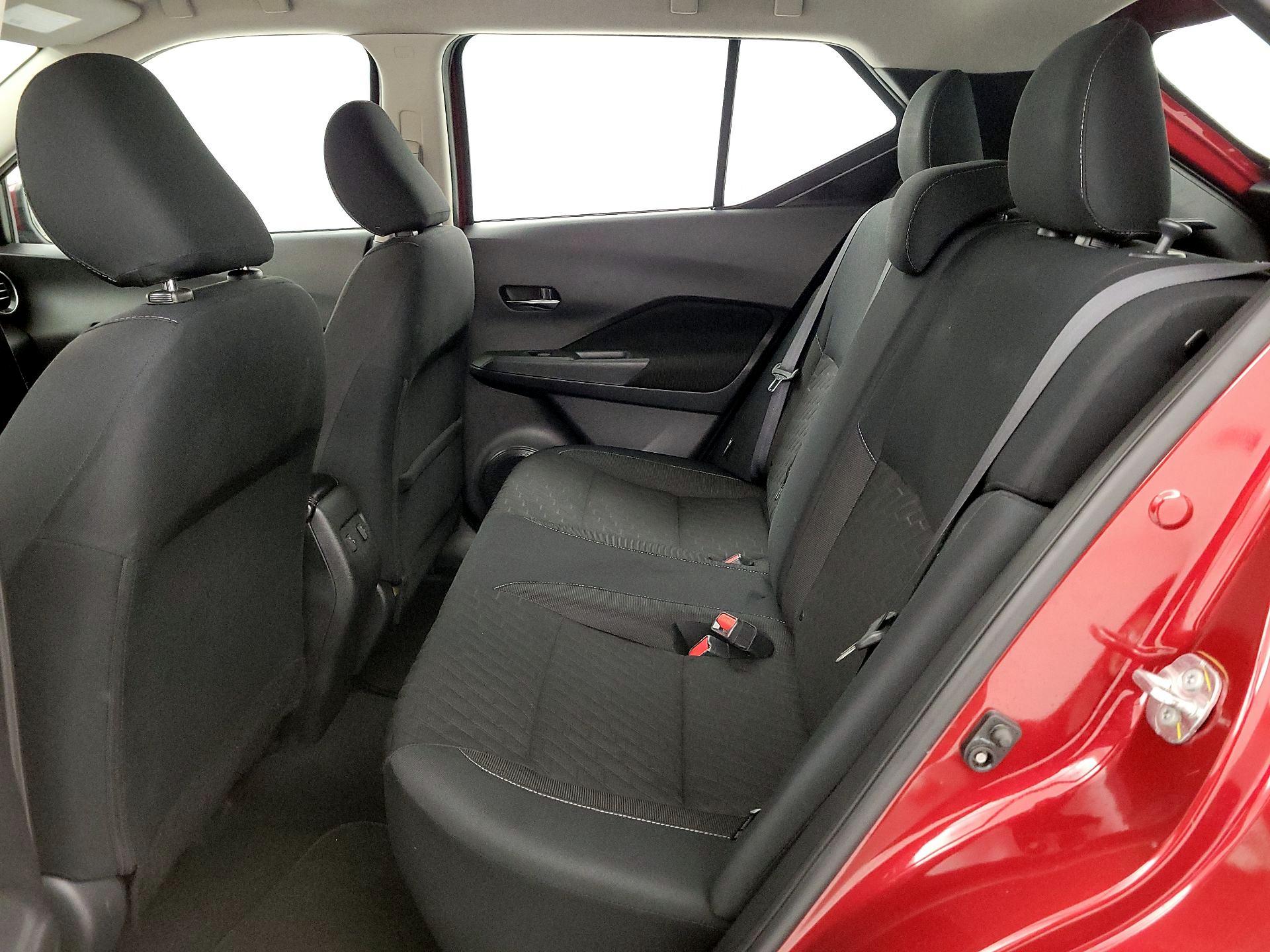 Thumbnail: 2023 Nissan Kicks - 18