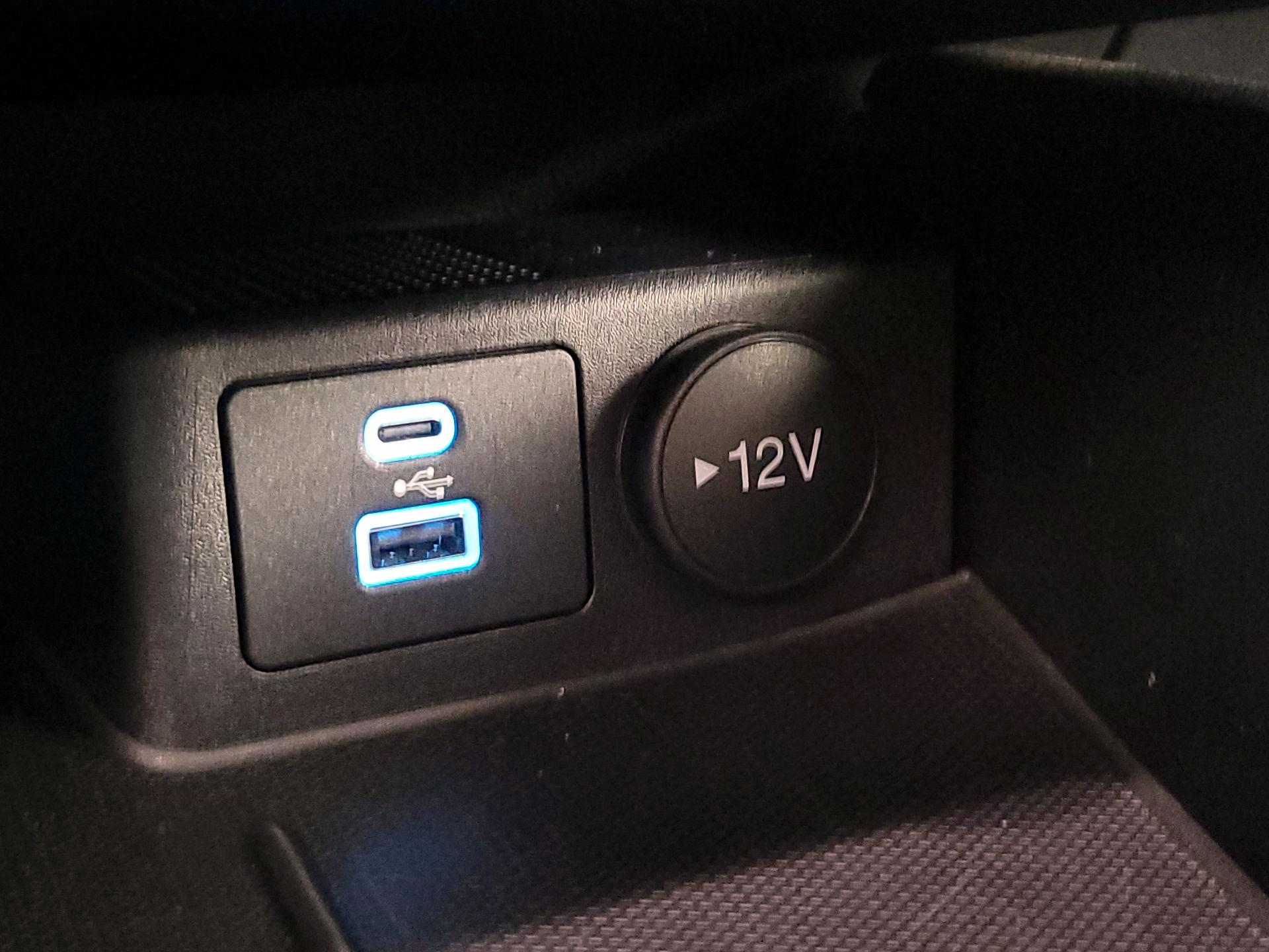 Thumbnail: 2022 Ford Escape - 18