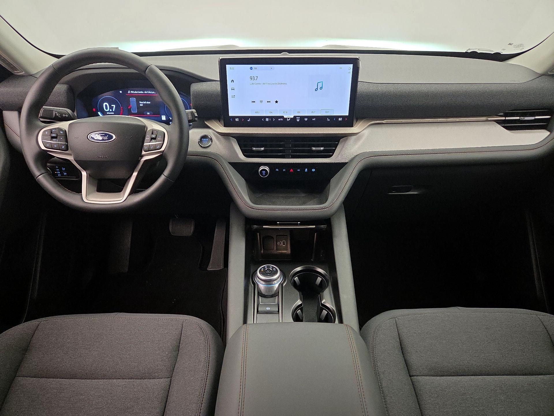 Thumbnail: 2025 Ford Explorer - 9