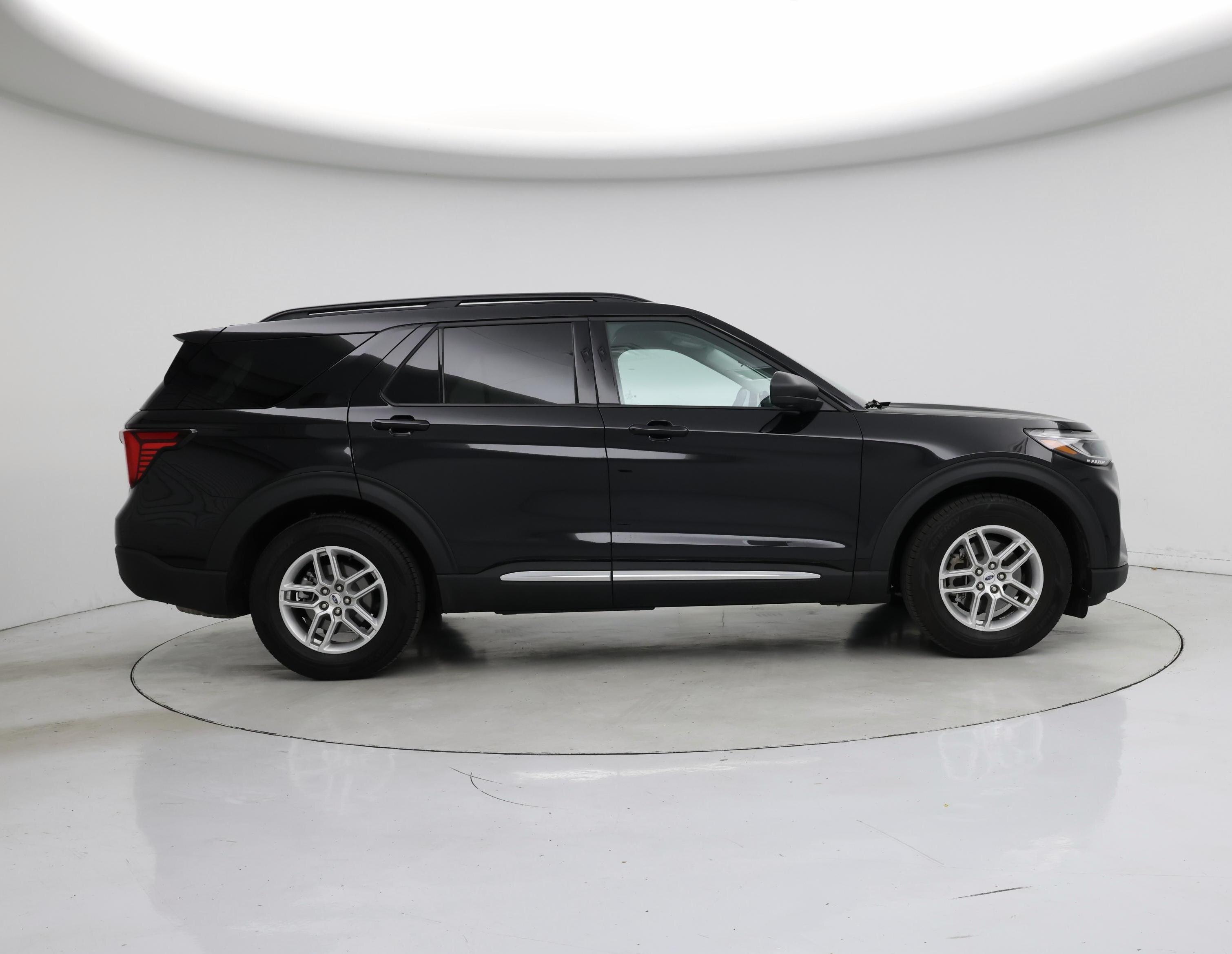 Thumbnail: 2025 Ford Explorer - 7