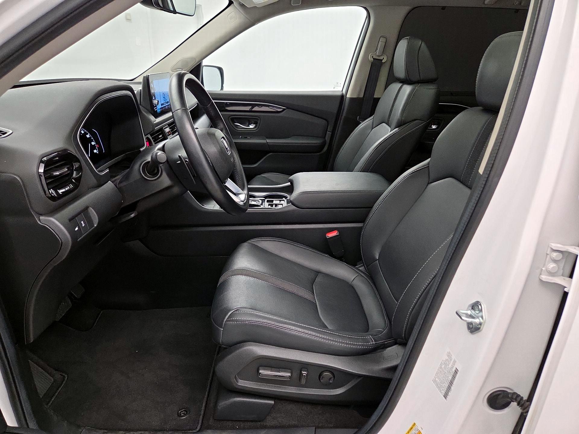 Thumbnail: 2024 Honda Pilot - 11