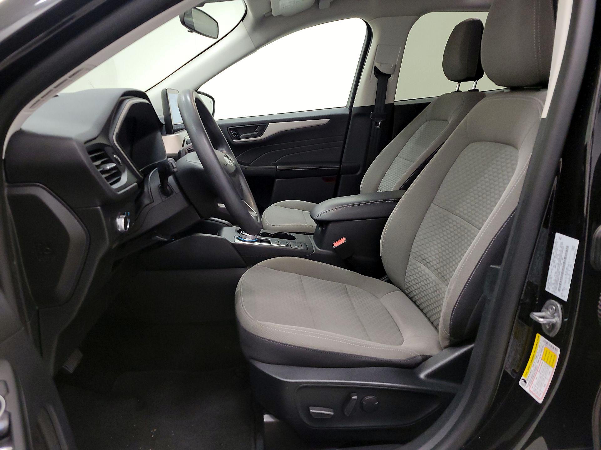 Thumbnail: 2022 Ford Escape - 11