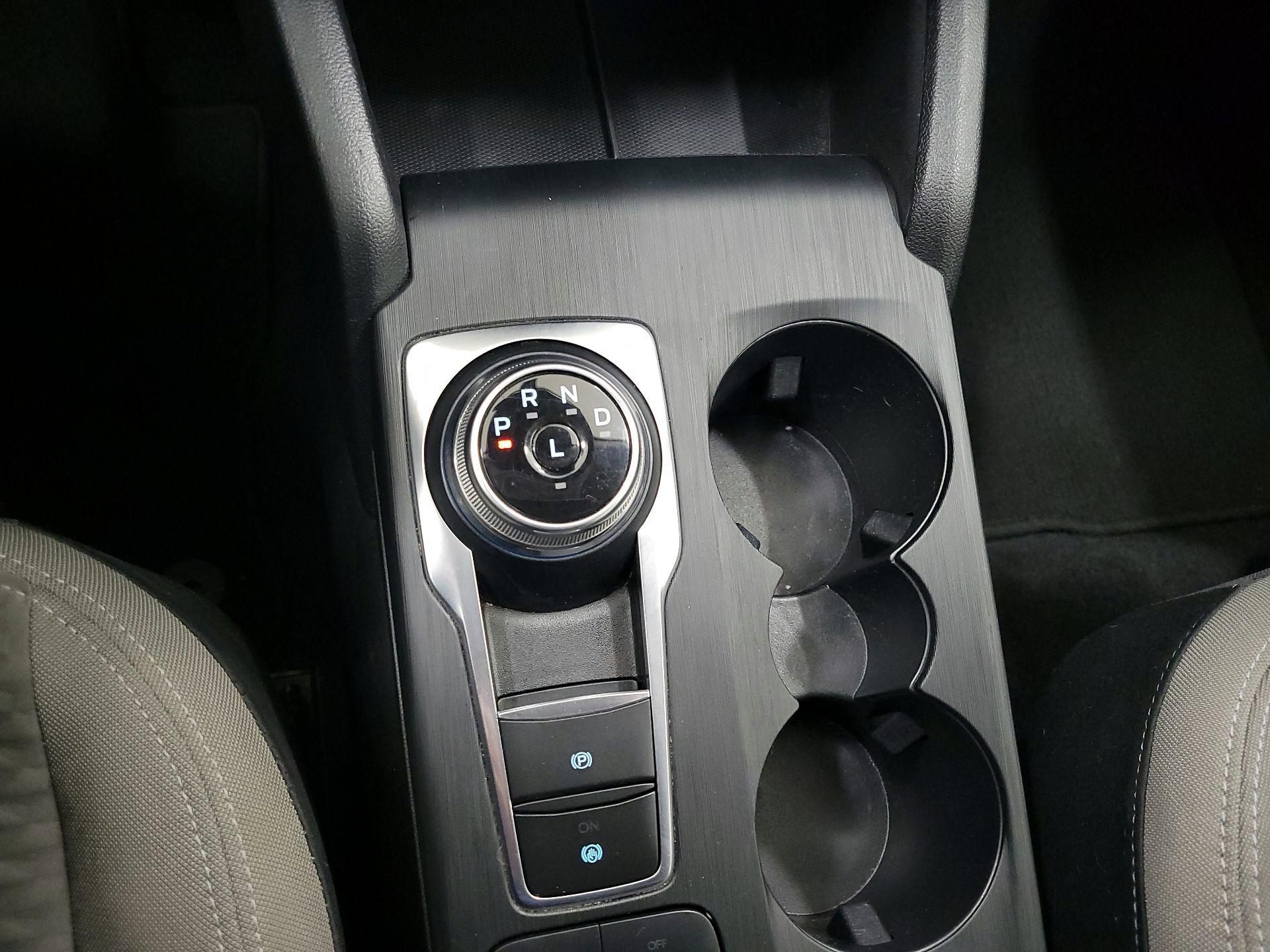 Thumbnail: 2022 Ford Escape - 17