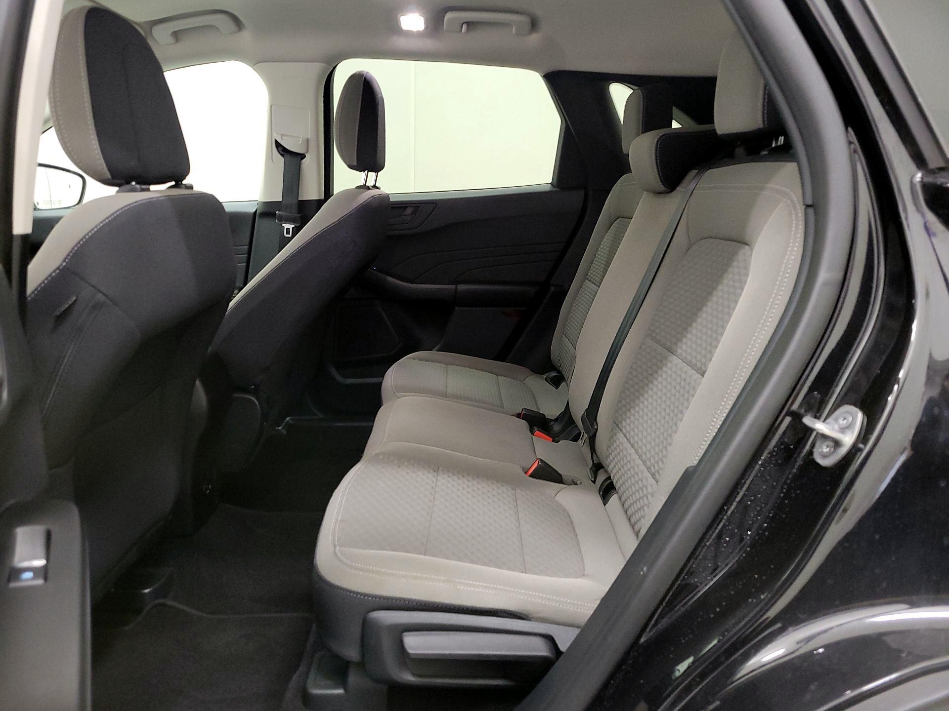 Thumbnail: 2022 Ford Escape - 19