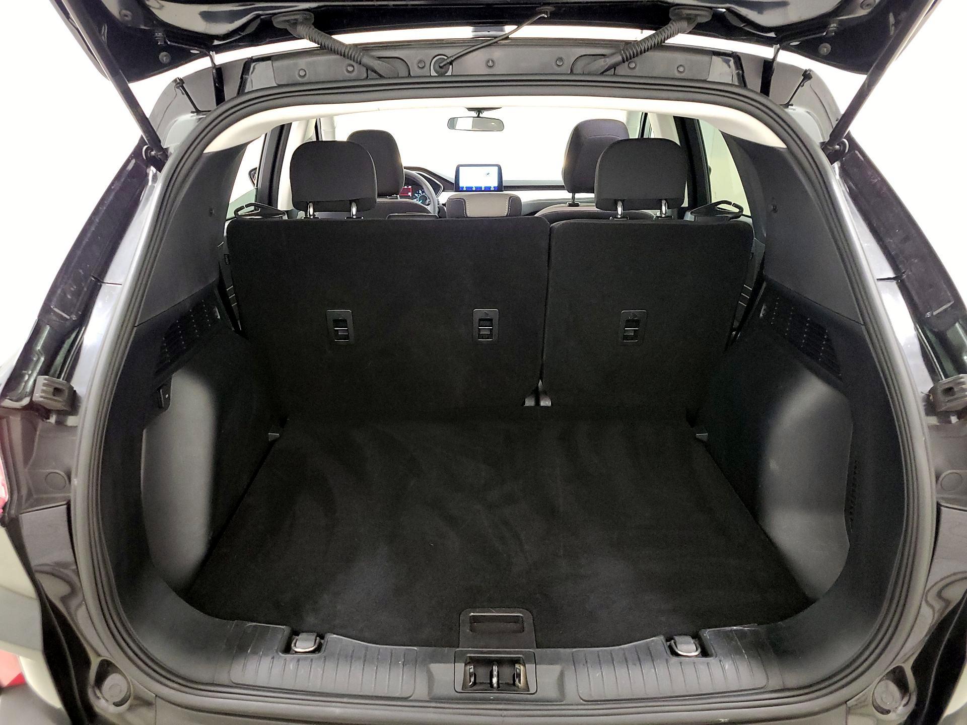 Thumbnail: 2022 Ford Escape - 20