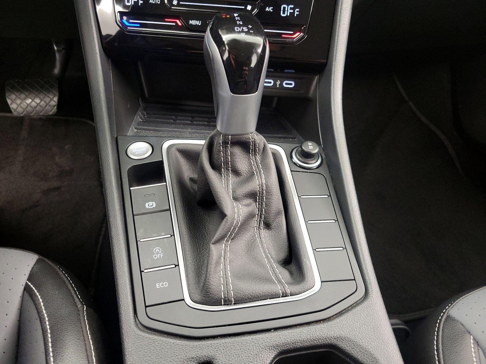 Thumbnail: 2025 Volkswagen Jetta - 17