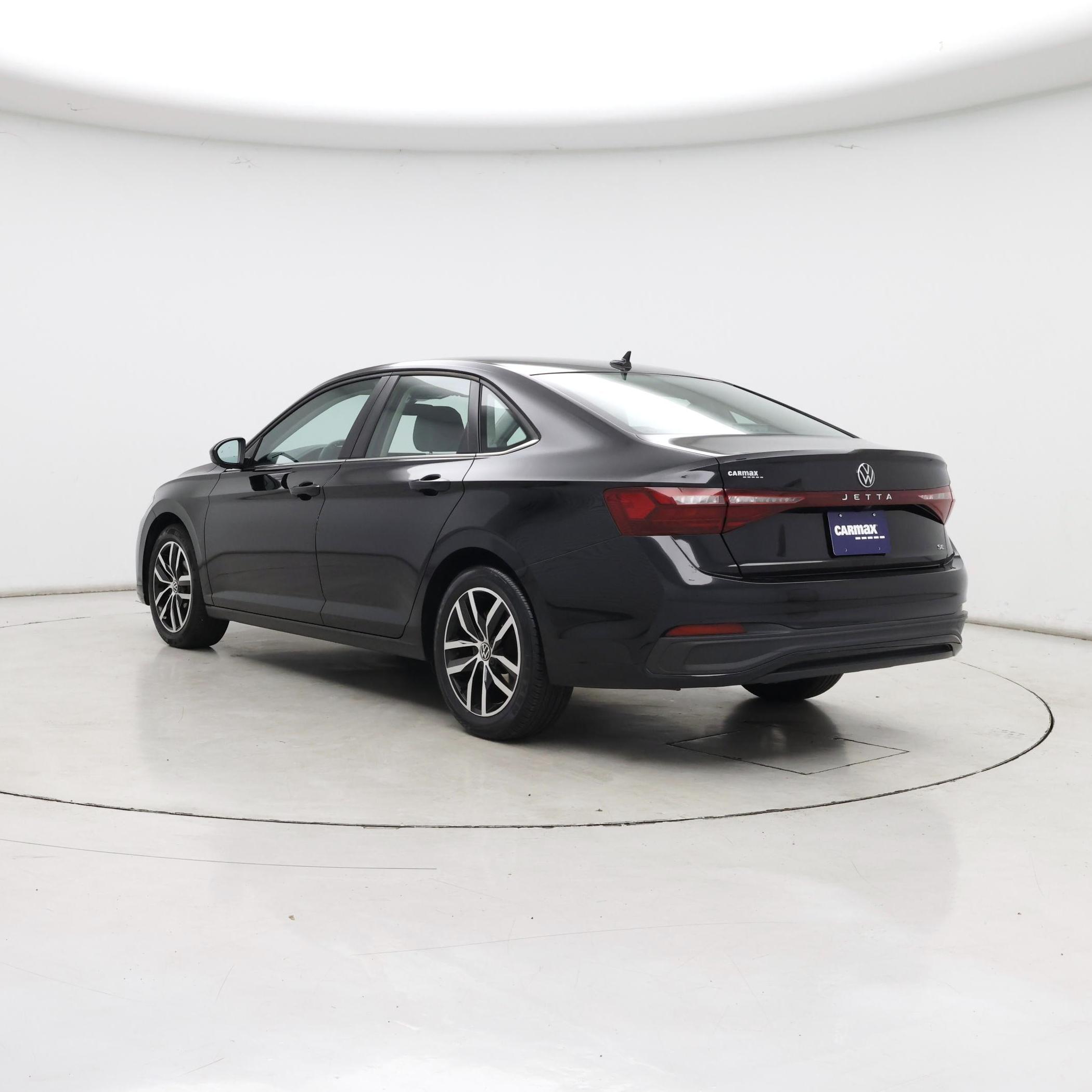 Thumbnail: 2025 Volkswagen Jetta - 2