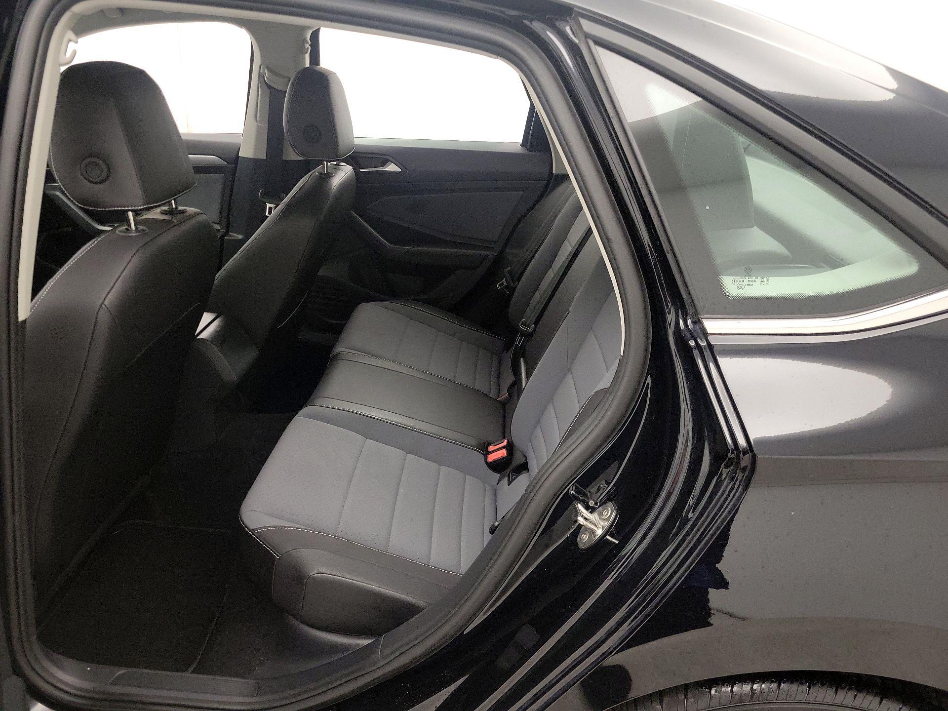 Thumbnail: 2025 Volkswagen Jetta - 19