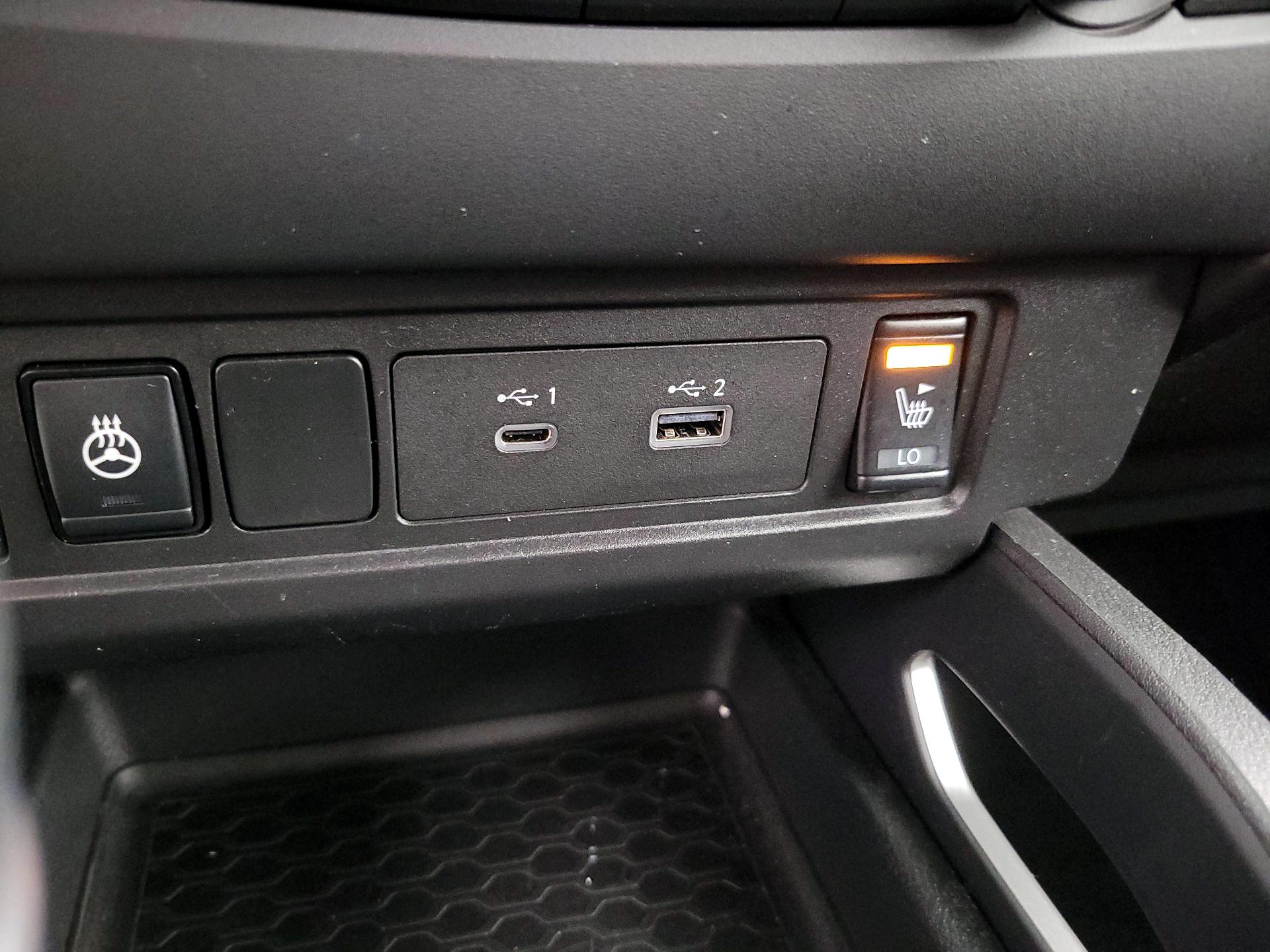 Thumbnail: 2024 Nissan Frontier - 18