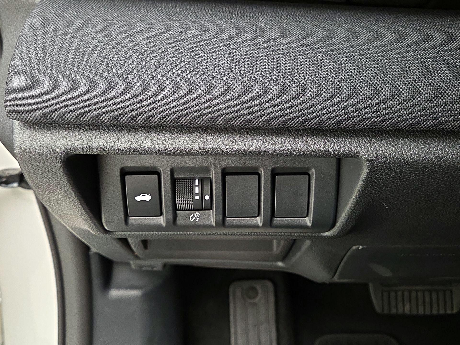 Thumbnail: 2025 Subaru Legacy - 13