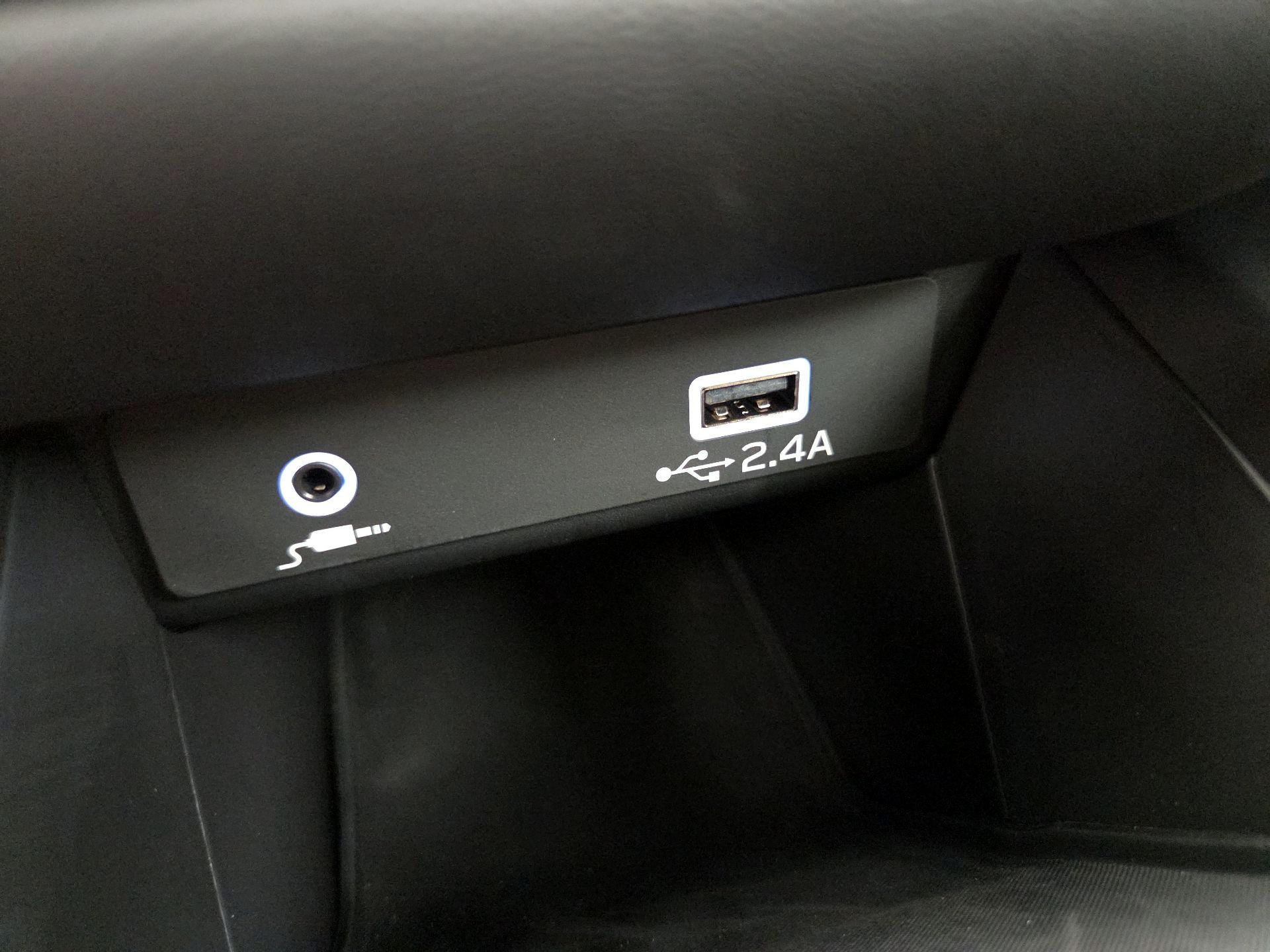 Thumbnail: 2025 Subaru Legacy - 18