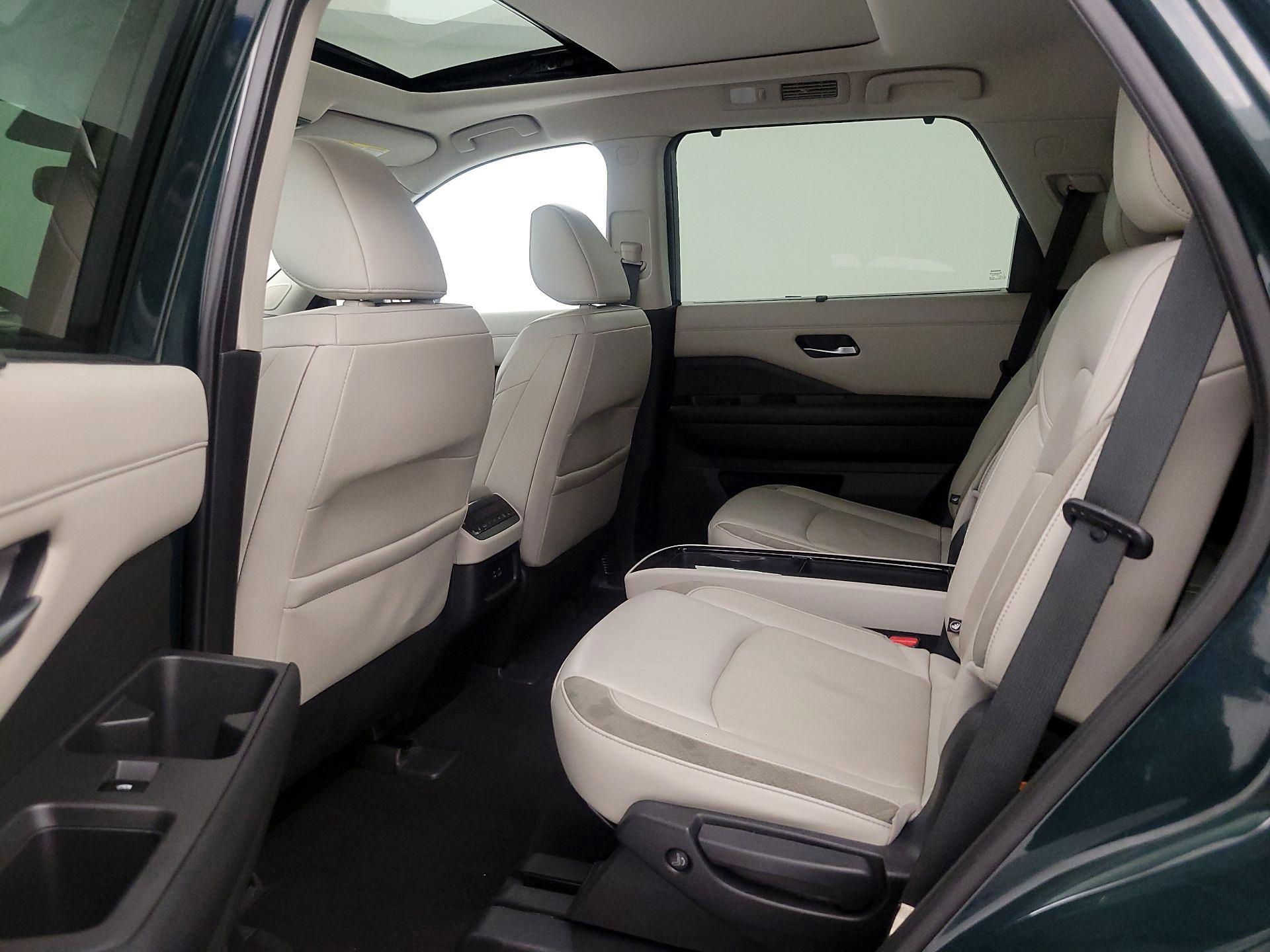 Thumbnail: 2022 Nissan Pathfinder - 20