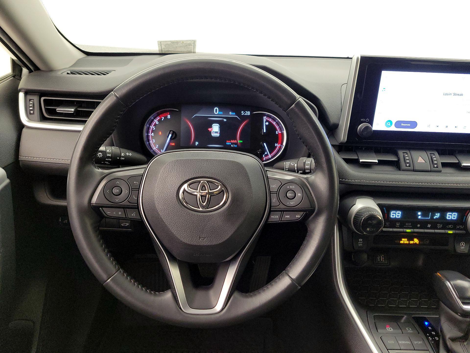 Thumbnail: 2023 Toyota RAV4 - 10