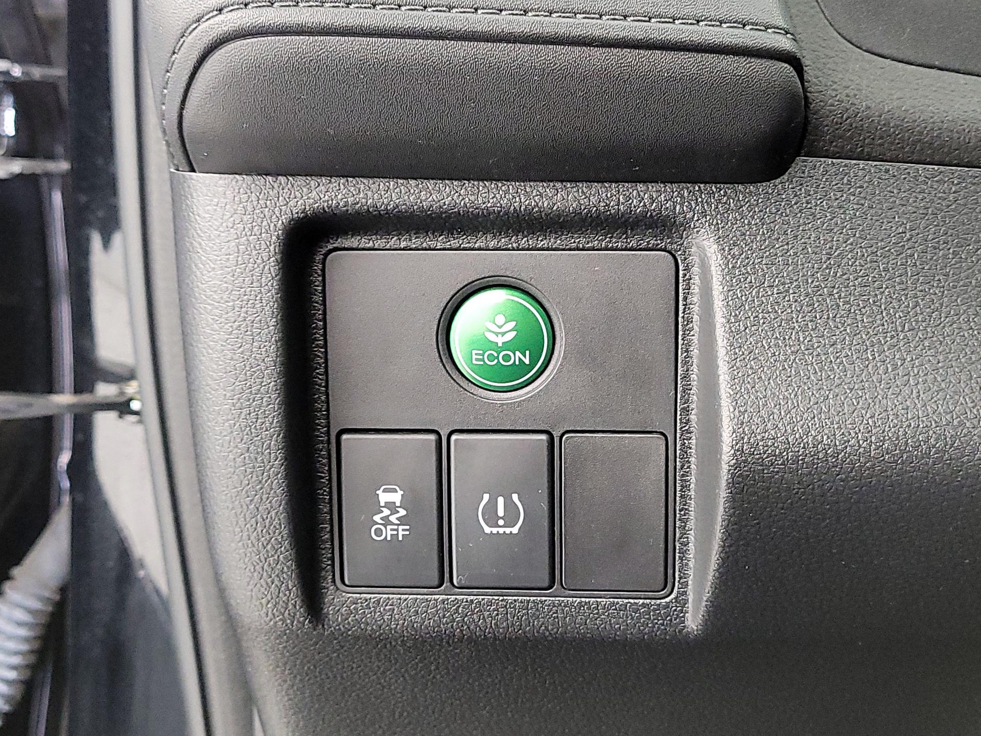 Thumbnail: 2022 Honda HR-V - 13