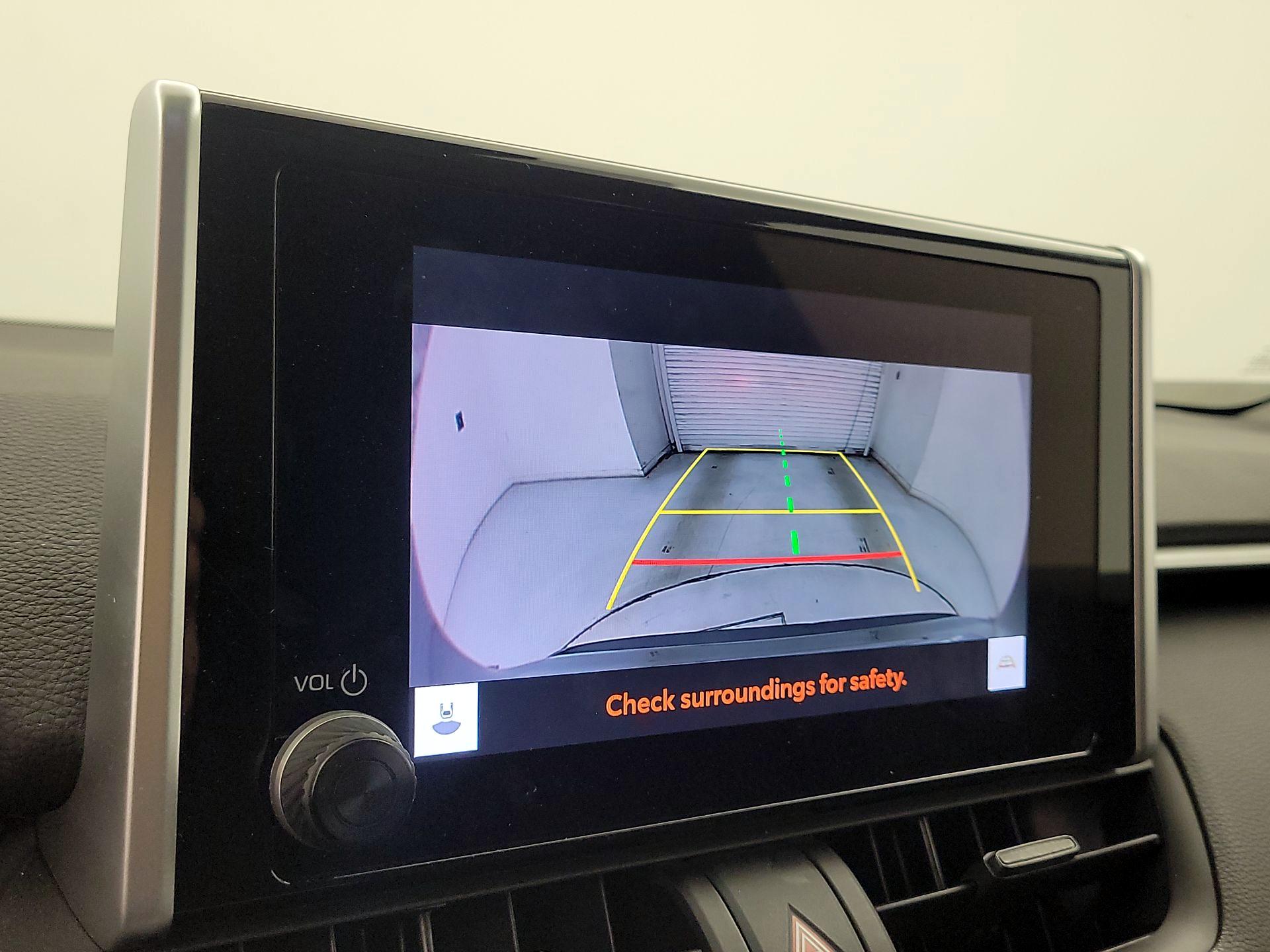 Thumbnail: 2023 Toyota RAV4 - 14