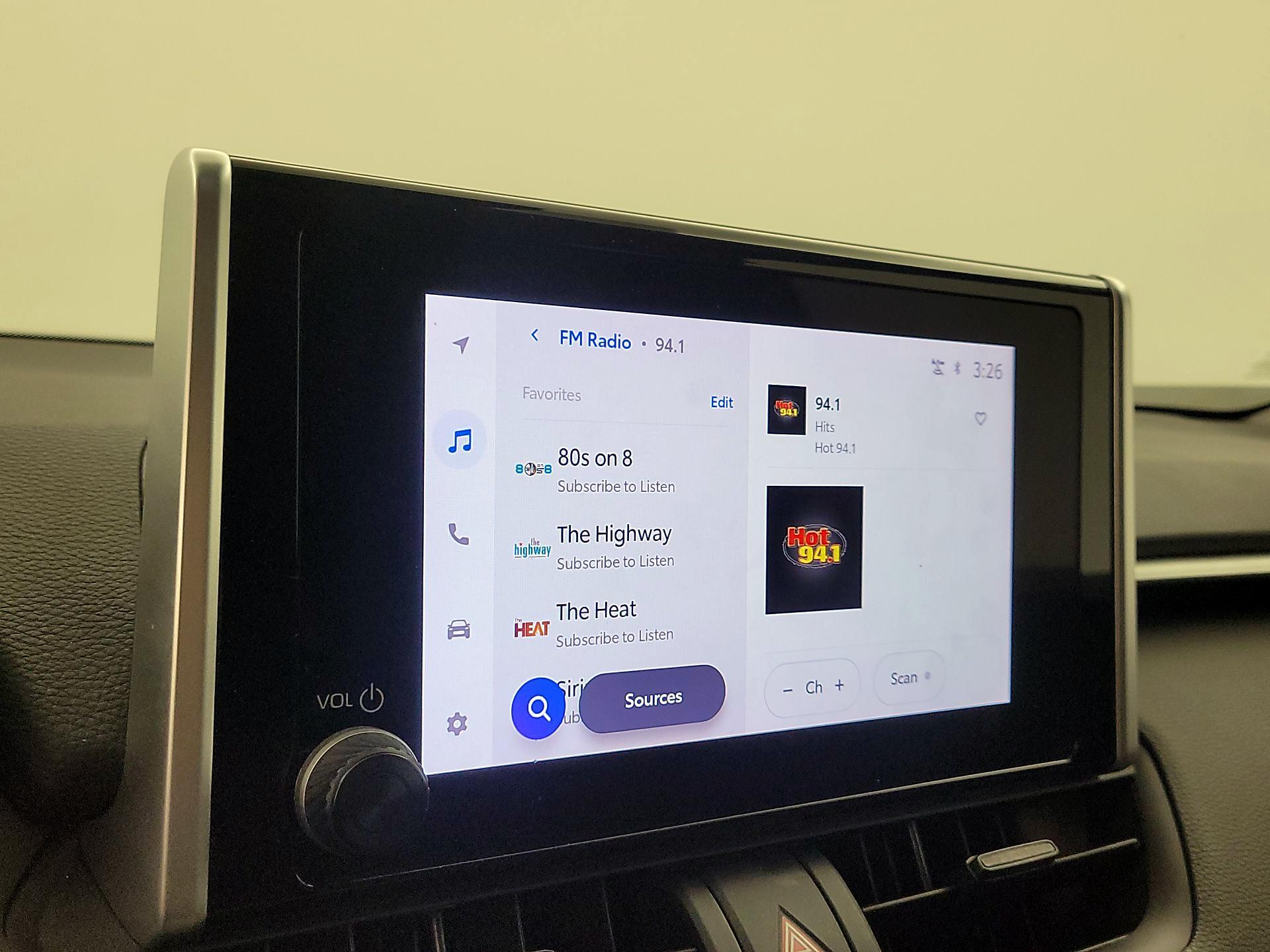 Thumbnail: 2023 Toyota RAV4 - 15