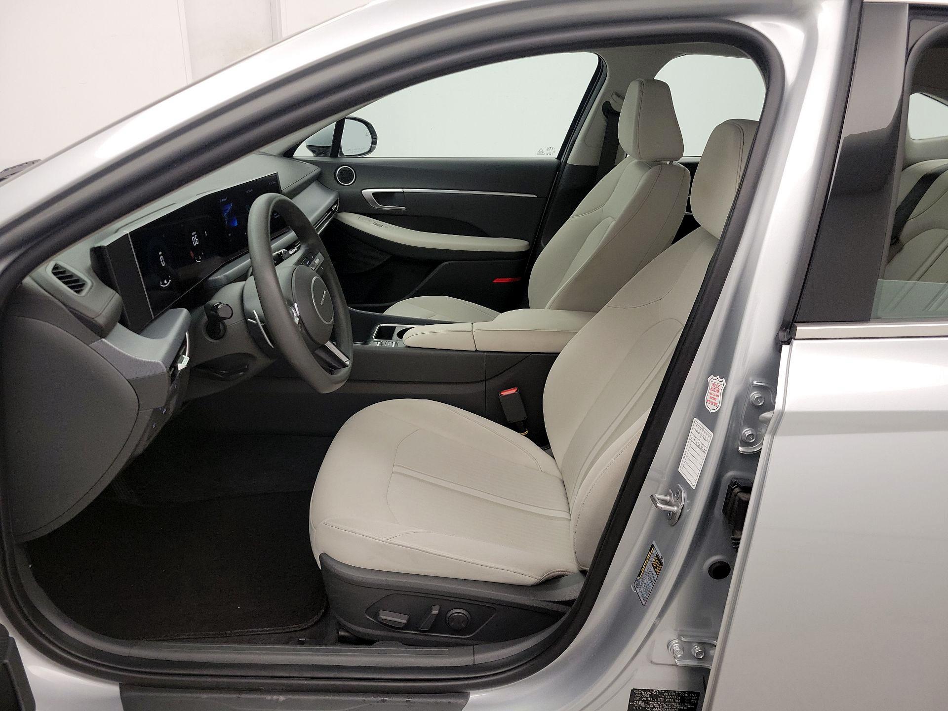 Thumbnail: 2025 Hyundai Sonata - 11