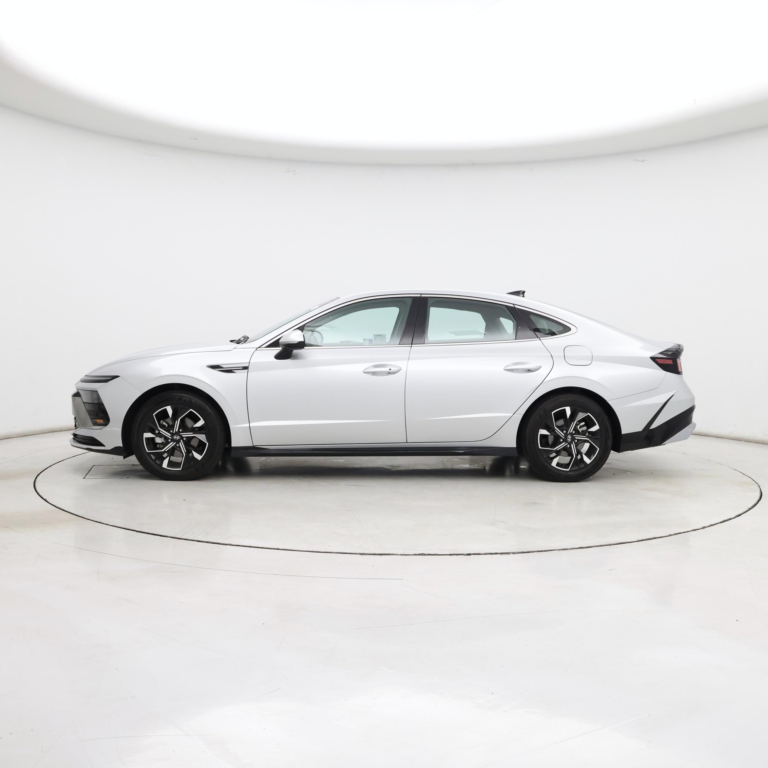 Thumbnail: 2025 Hyundai Sonata - 3