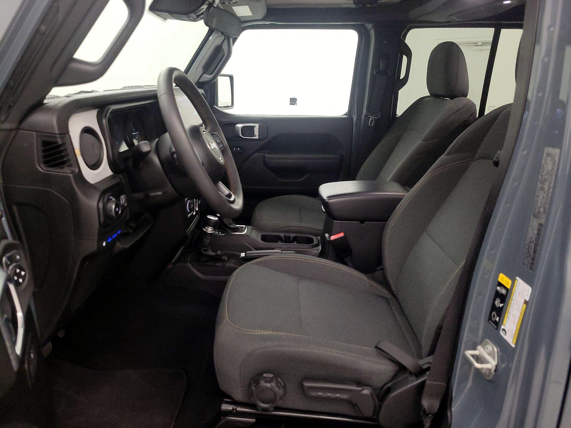 Thumbnail: 2024 Jeep Wrangler - 11