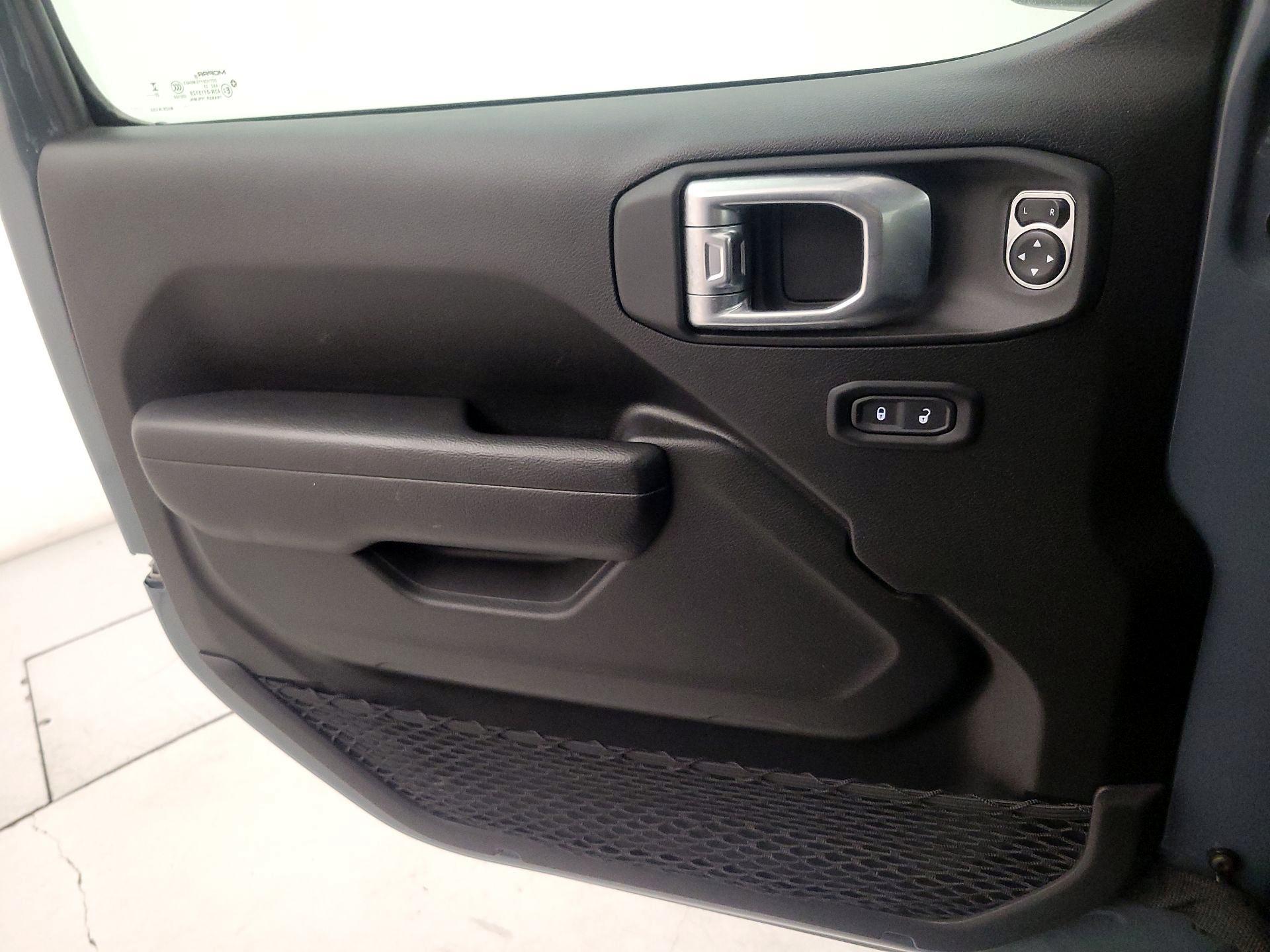 Thumbnail: 2024 Jeep Wrangler - 12