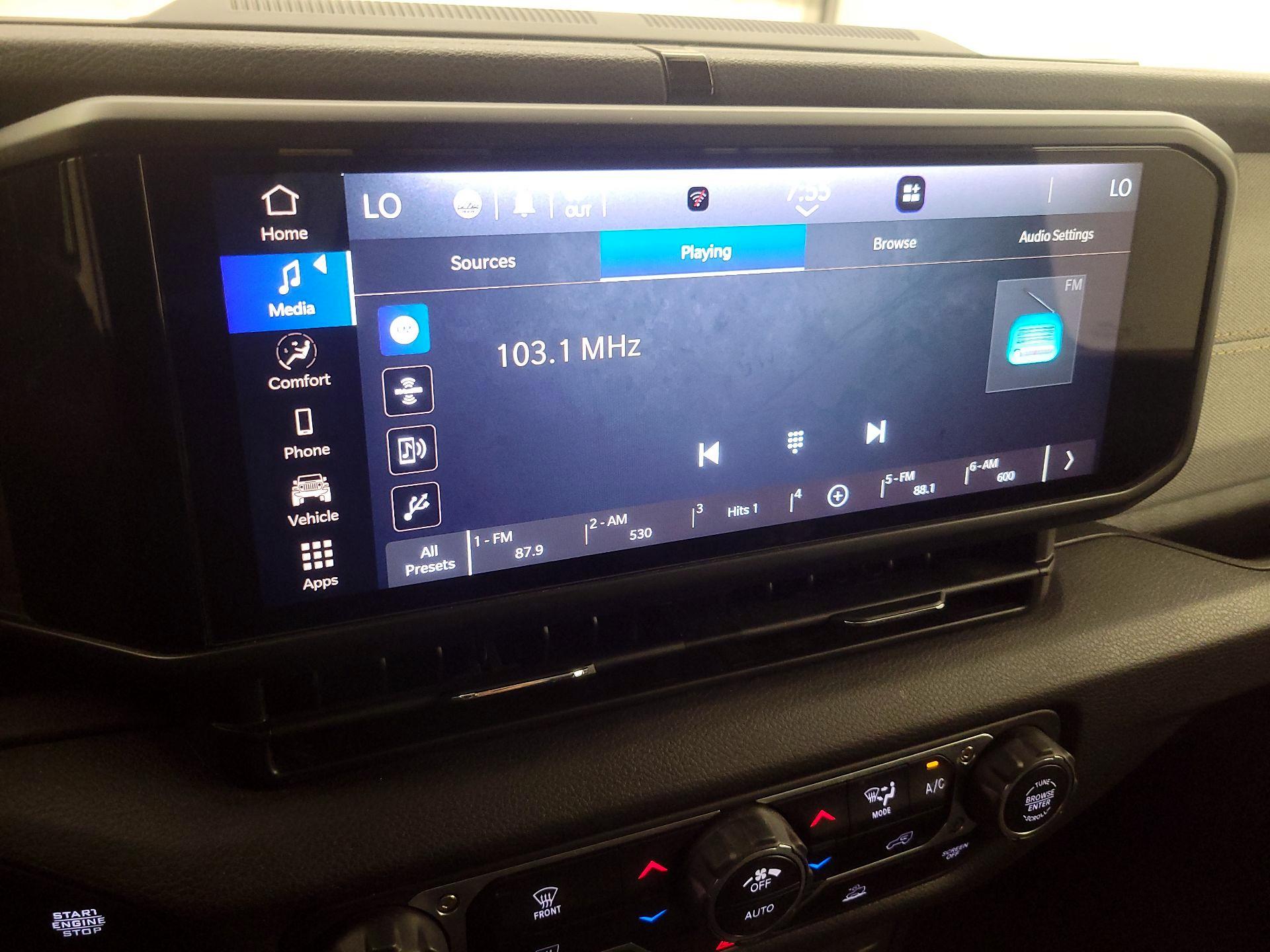 Thumbnail: 2024 Jeep Wrangler - 15