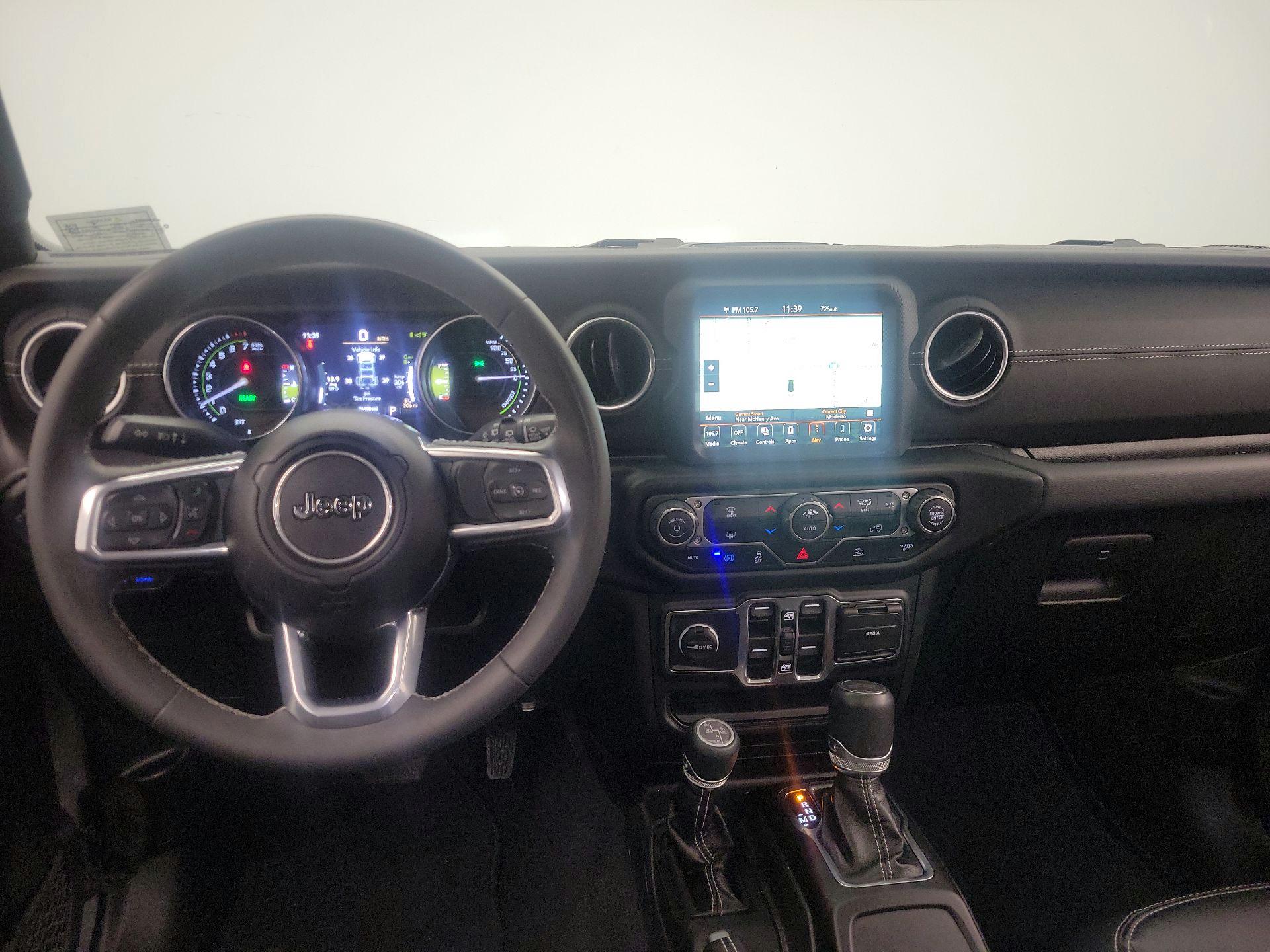 Thumbnail: 2023 Jeep Wrangler - 9