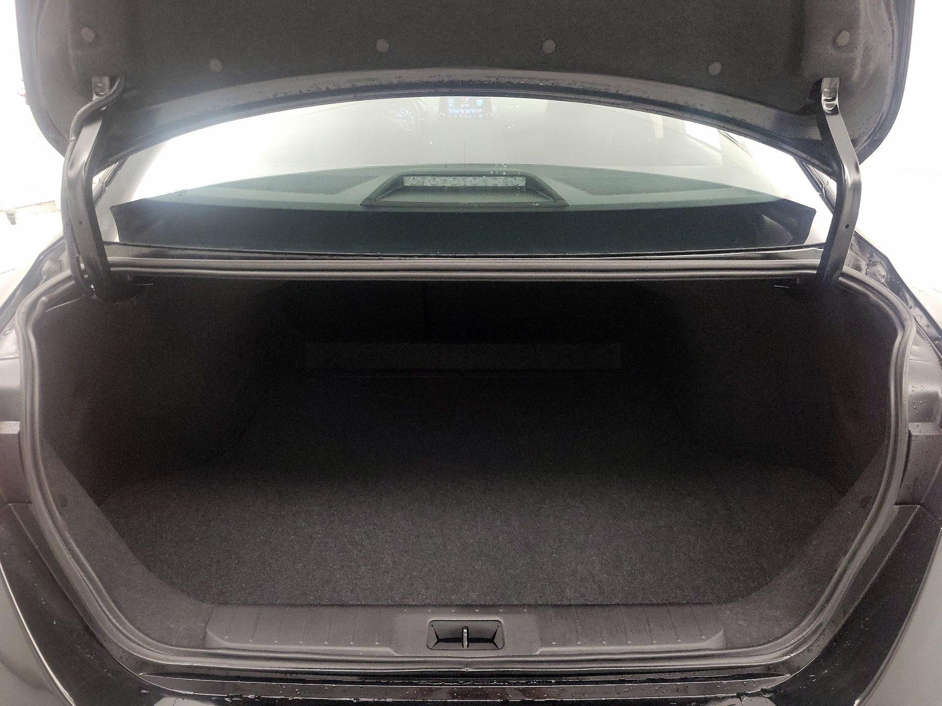 Thumbnail: 2025 Nissan Sentra - 20