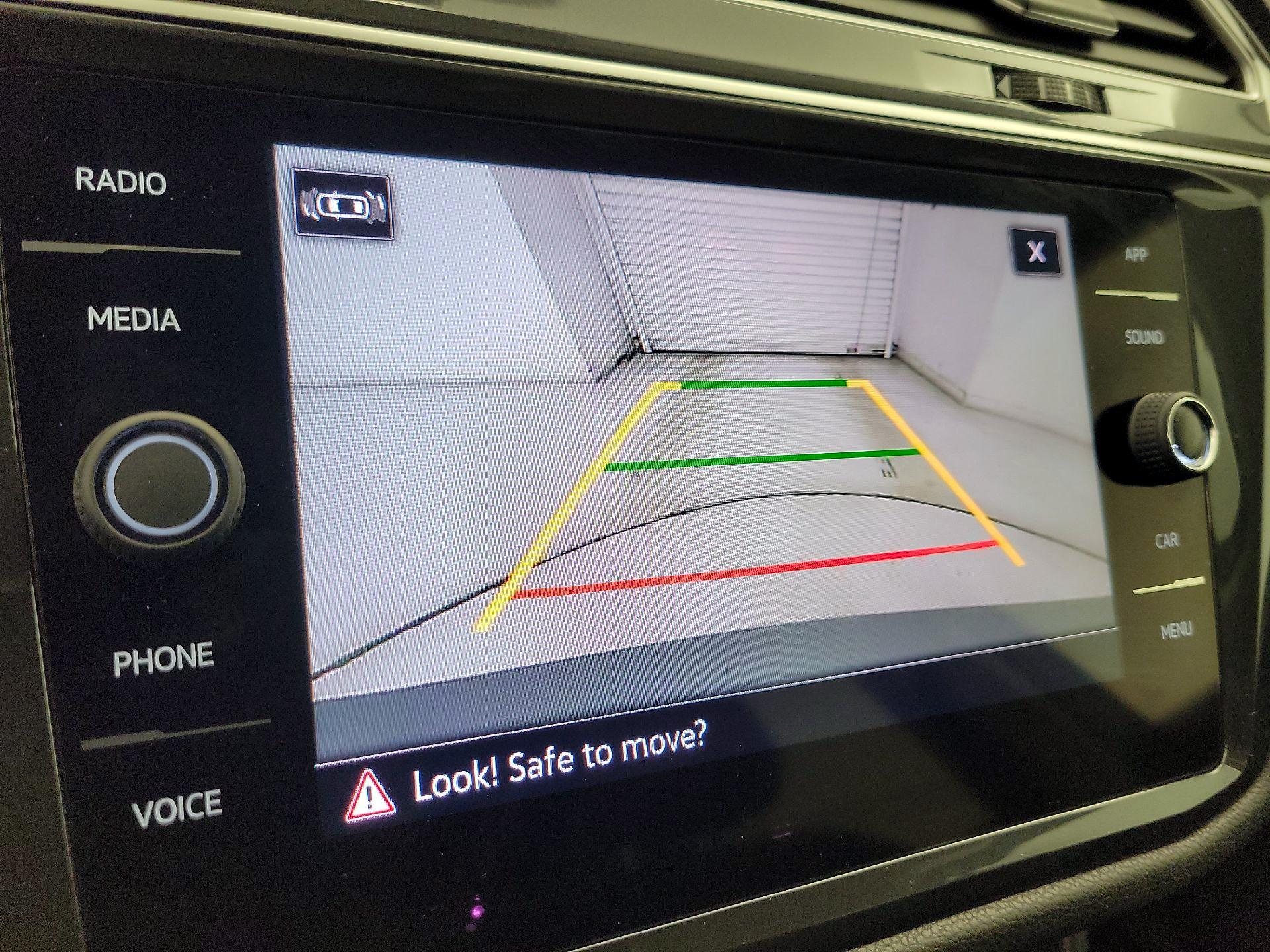 Thumbnail: 2024 Volkswagen Tiguan - 14