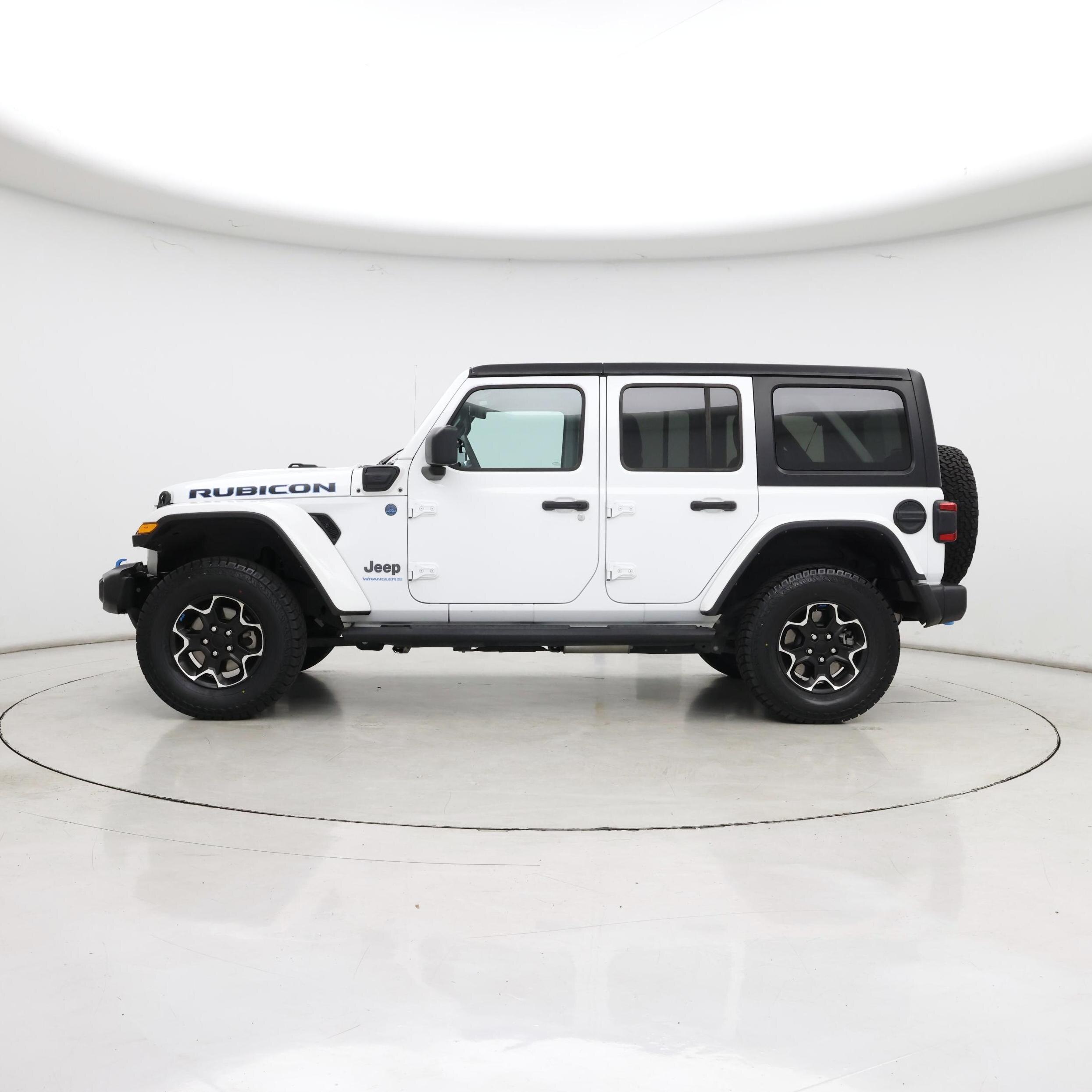 Thumbnail: 2023 Jeep Wrangler - 3
