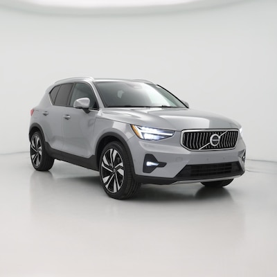 2024 Volvo XC40 B5 Plus Bright Theme