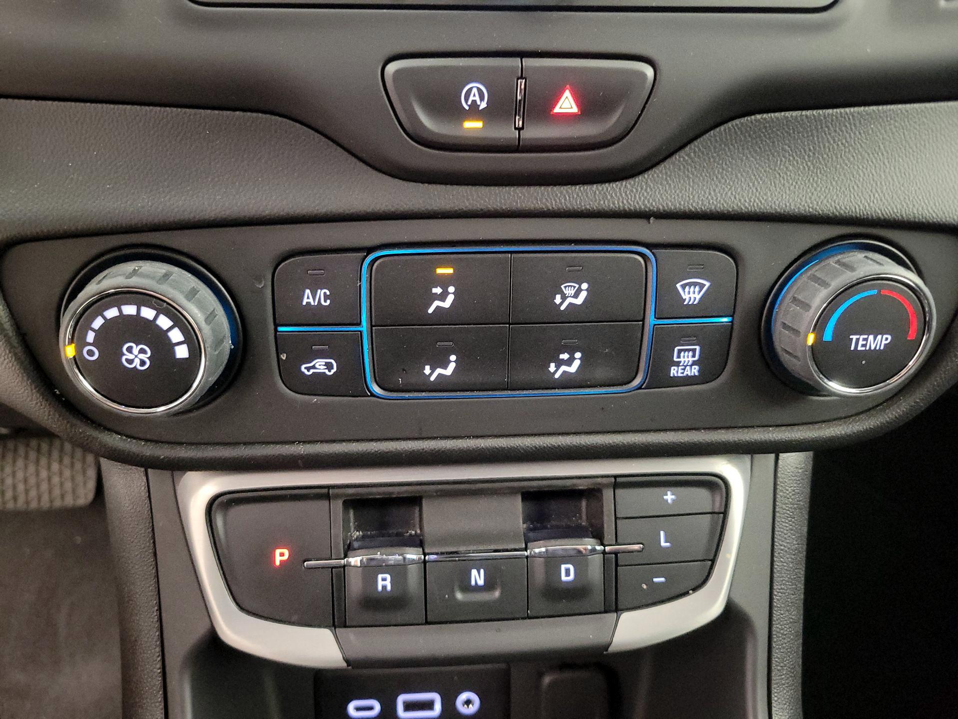 Thumbnail: 2023 GMC Terrain - 16
