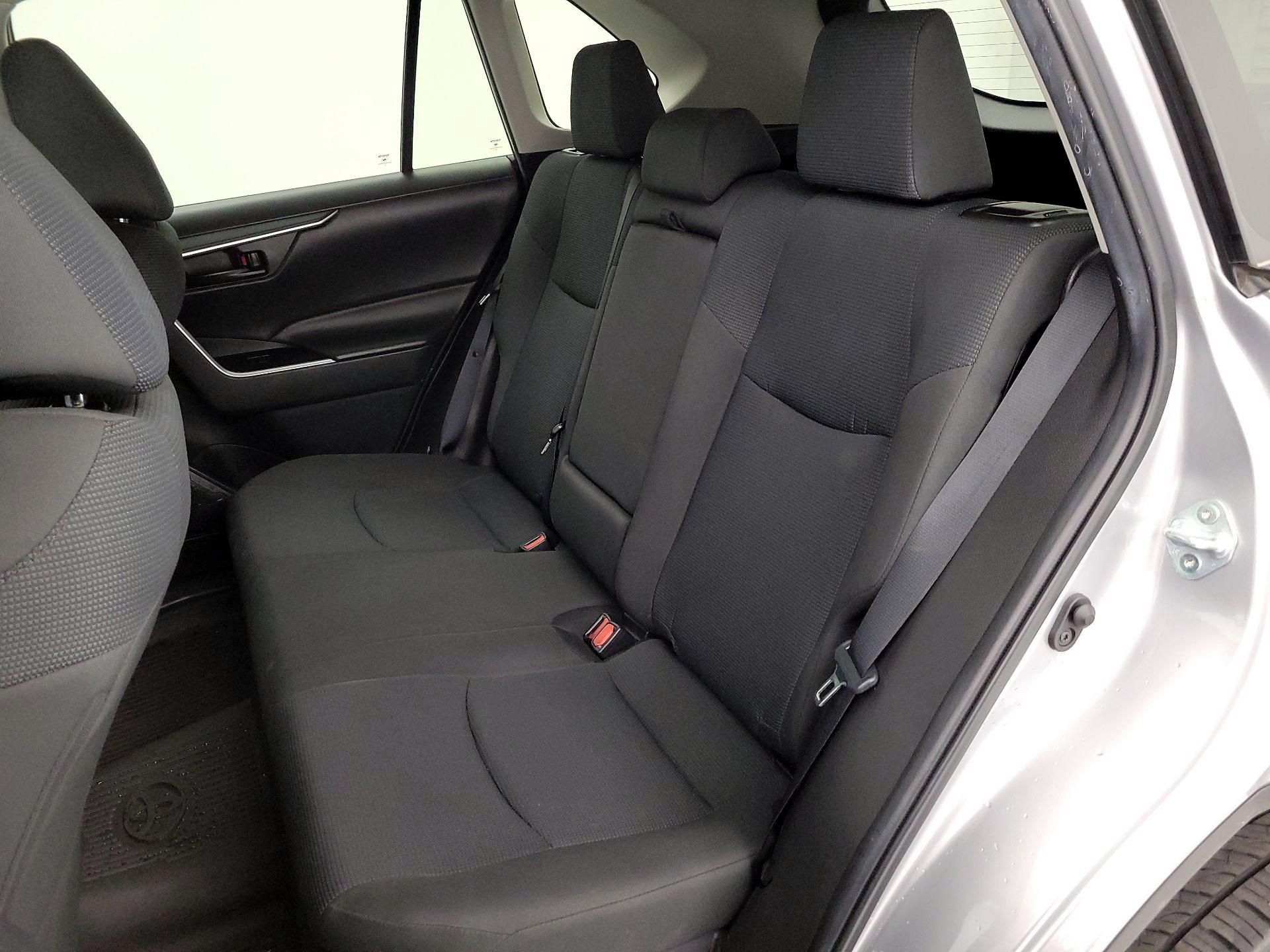 Thumbnail: 2023 Toyota RAV4 - 19